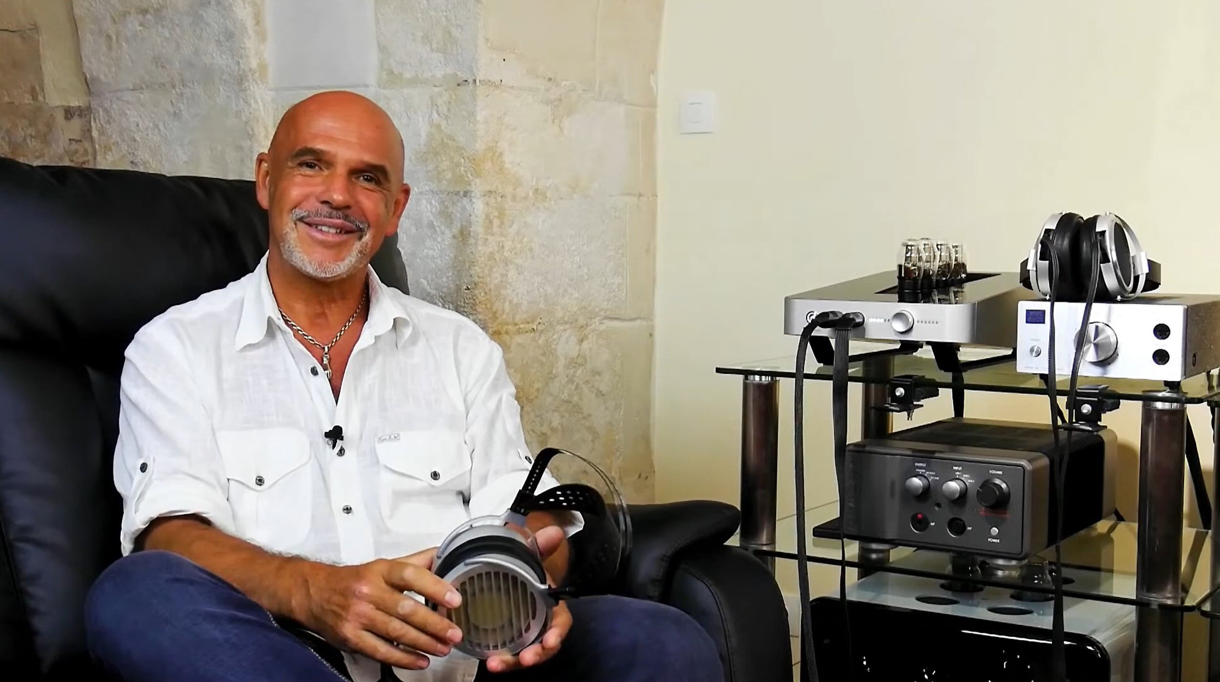 Moi et Shangri-La Junior.jpg