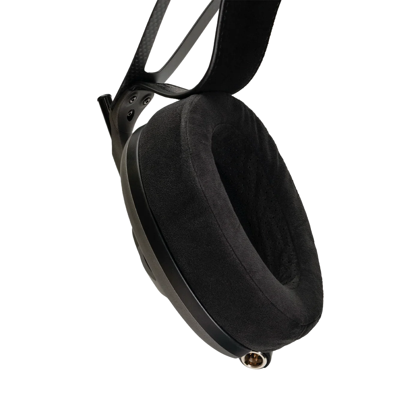 Meze-Empyrean-Angled-Alcantara-Ear-Pad.webp