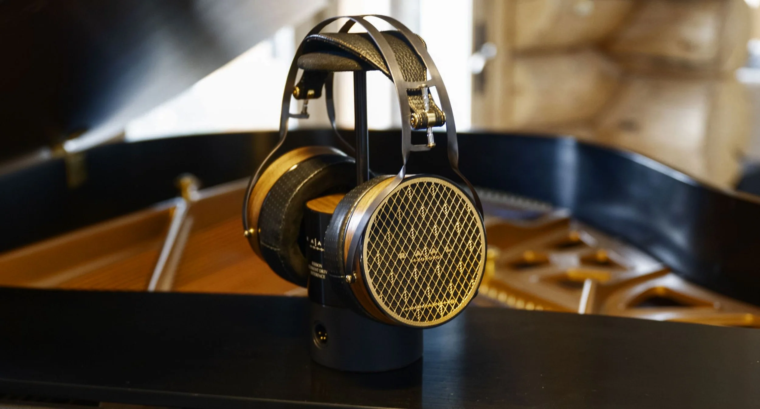 Raal Requisite 1995 Immanis