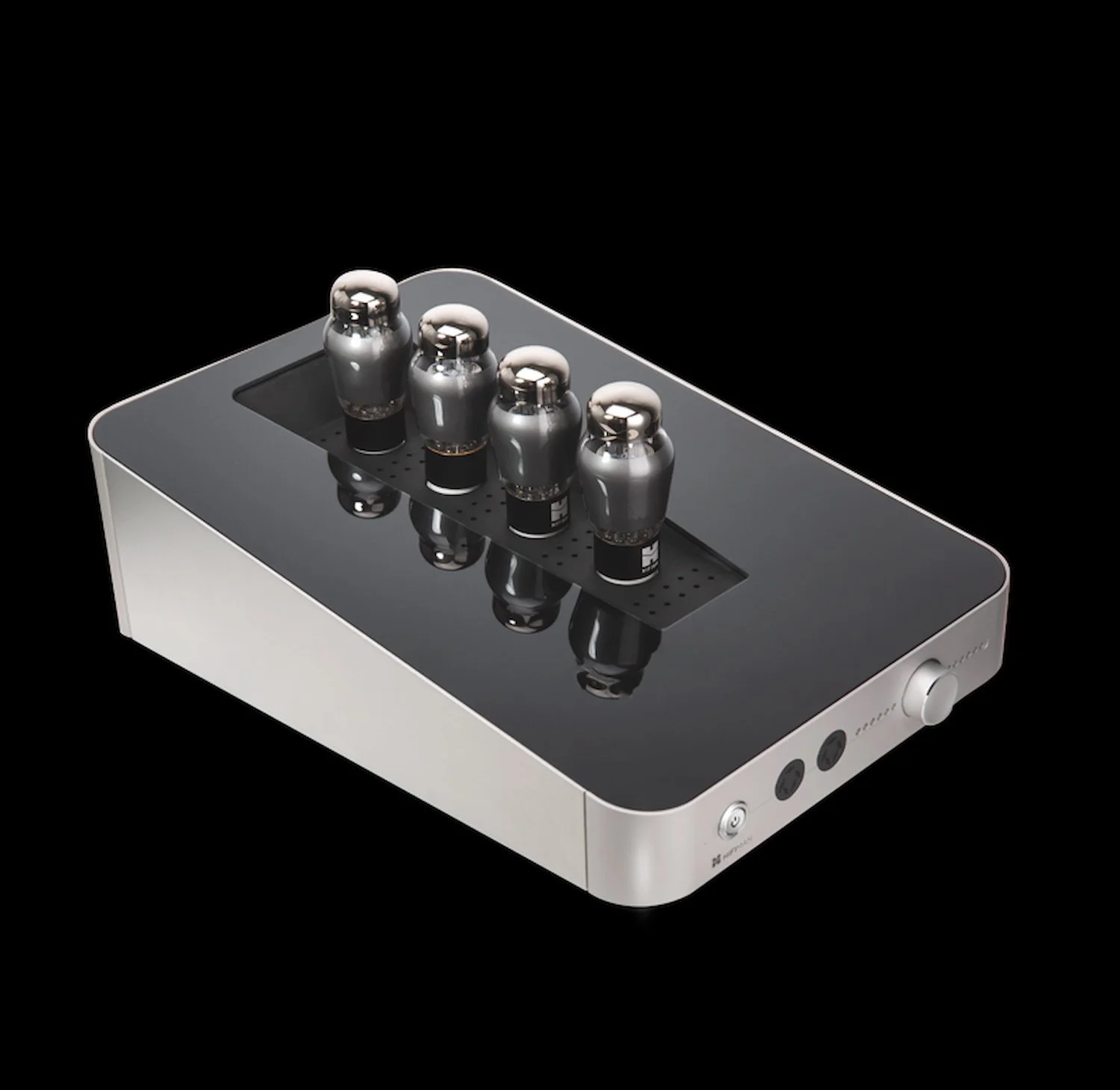 Junior Amp 1500 x 1462.jpg