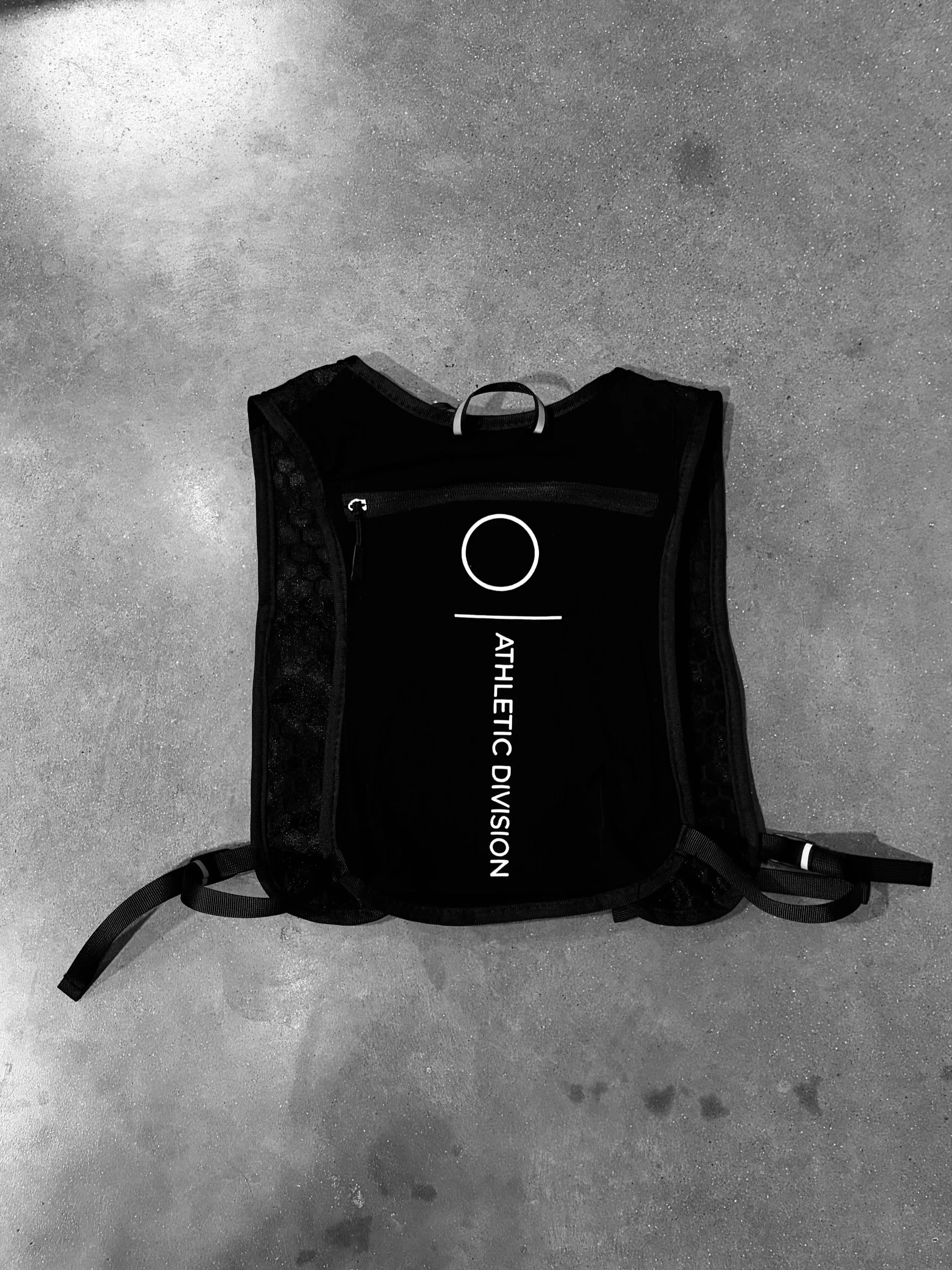 ATHLETE PERFORMANCE VEST
