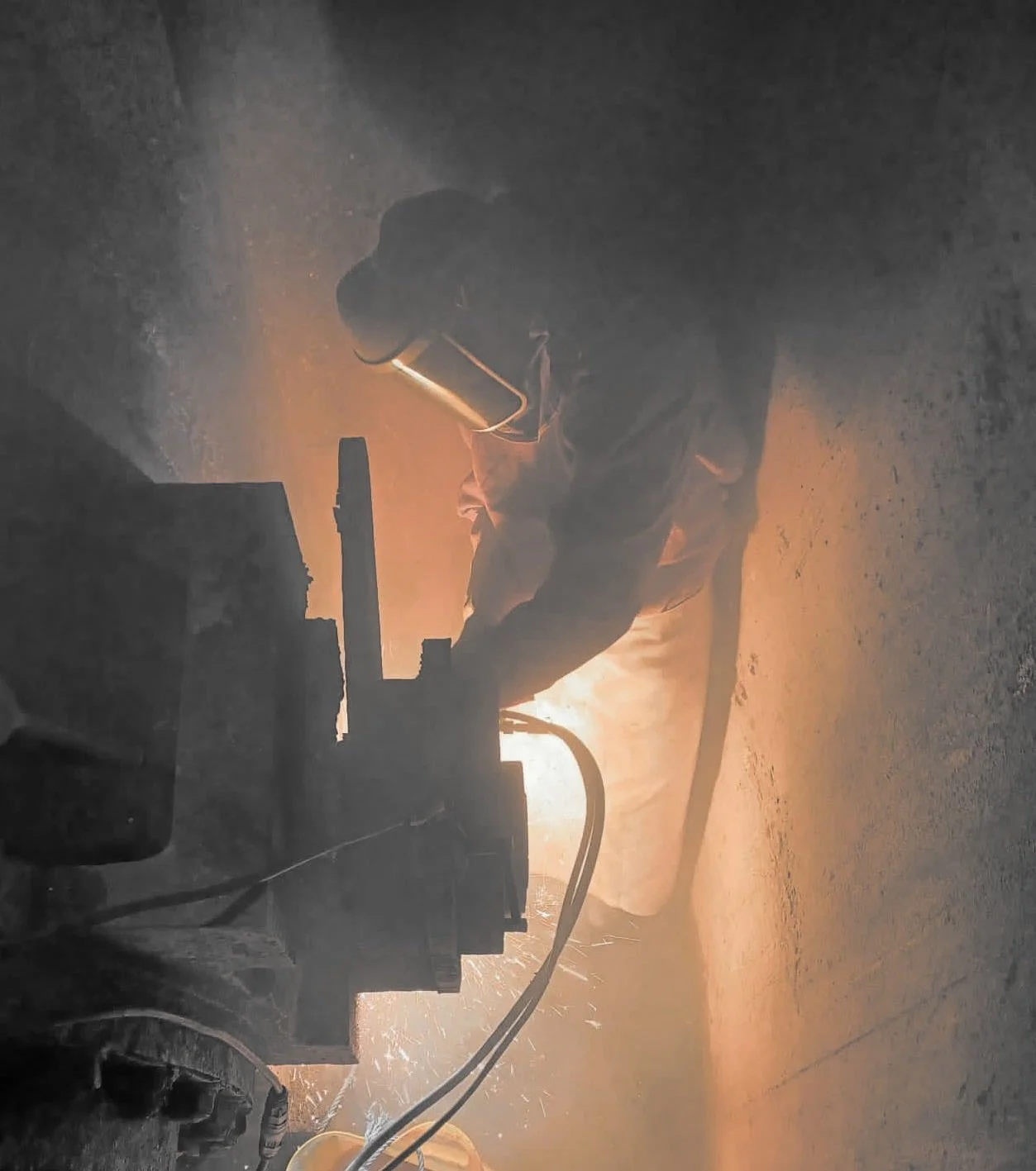 Valve removal using thermal cutting  