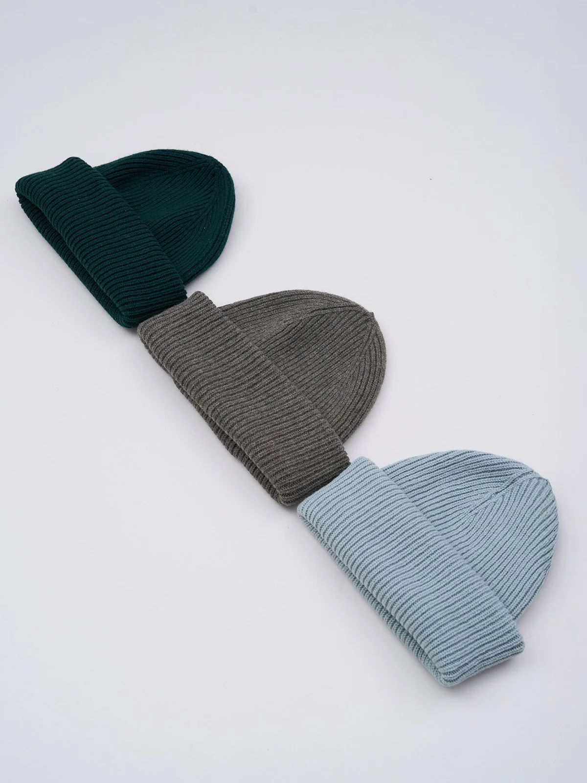 GiftGuide_25_Mens_Merino_Beanies (1).jpg