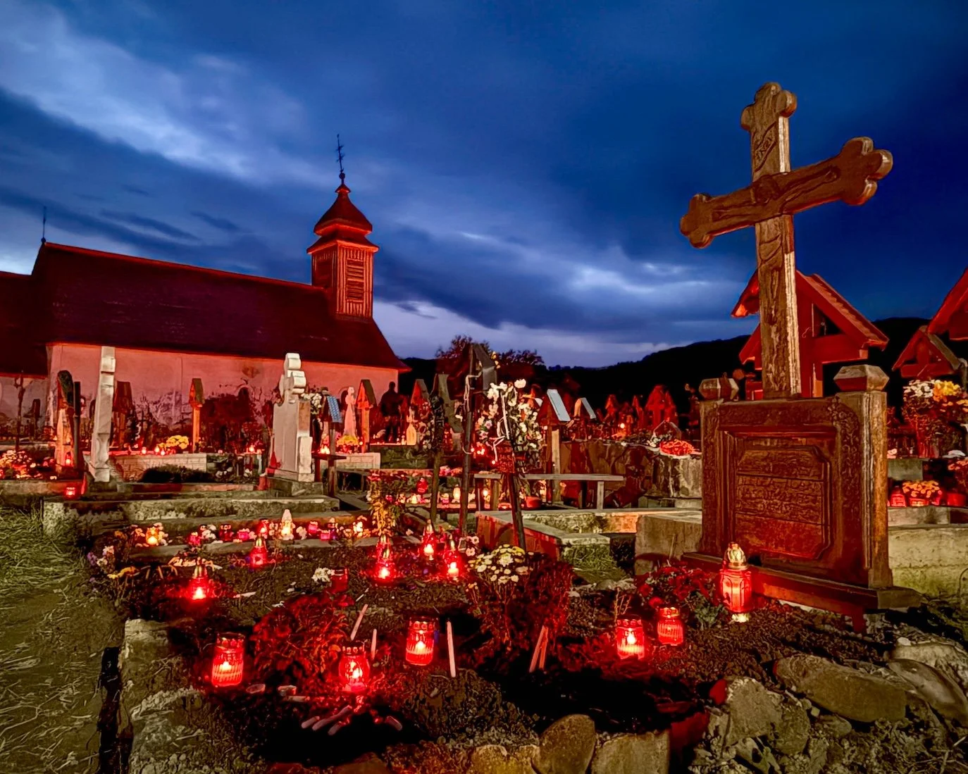 Churchyard at night_.jpg