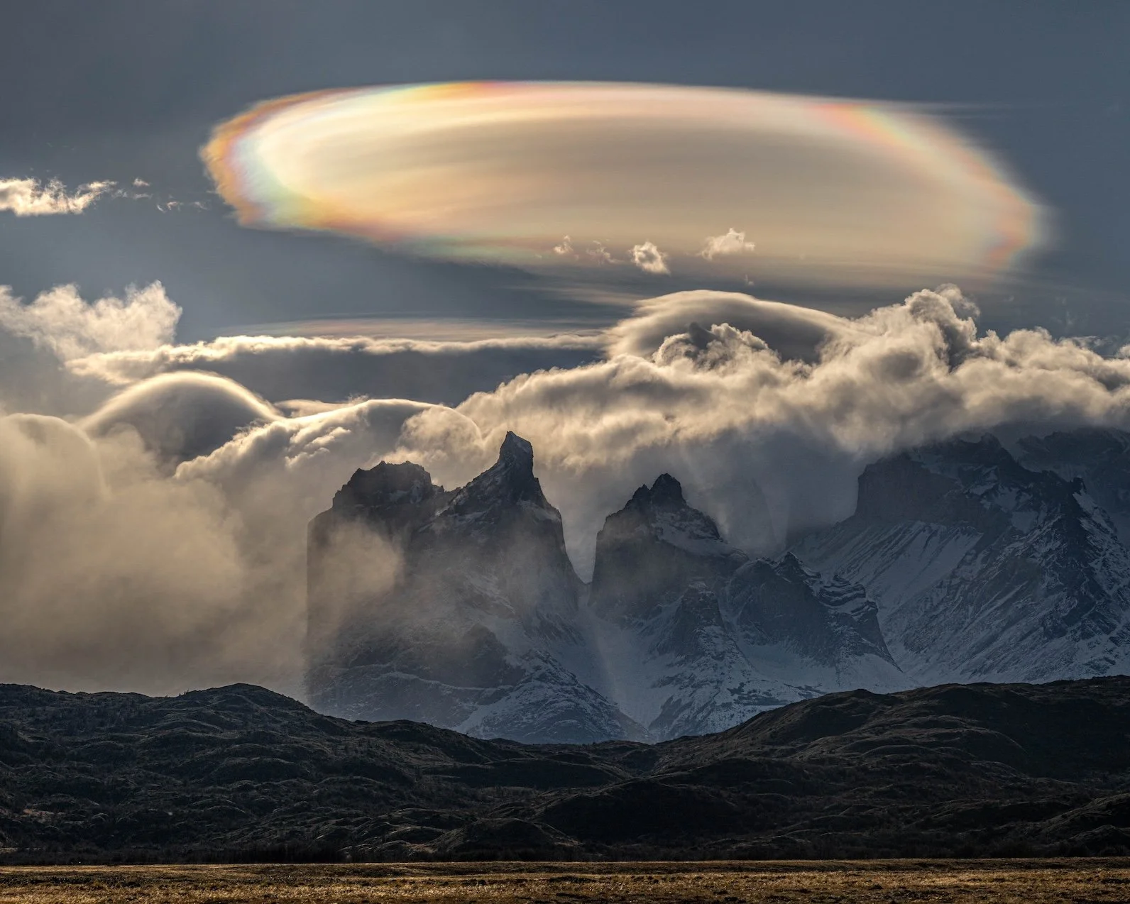 Halo - Terres del Paine 

  Atmosphere + Light, Land + Terrain  