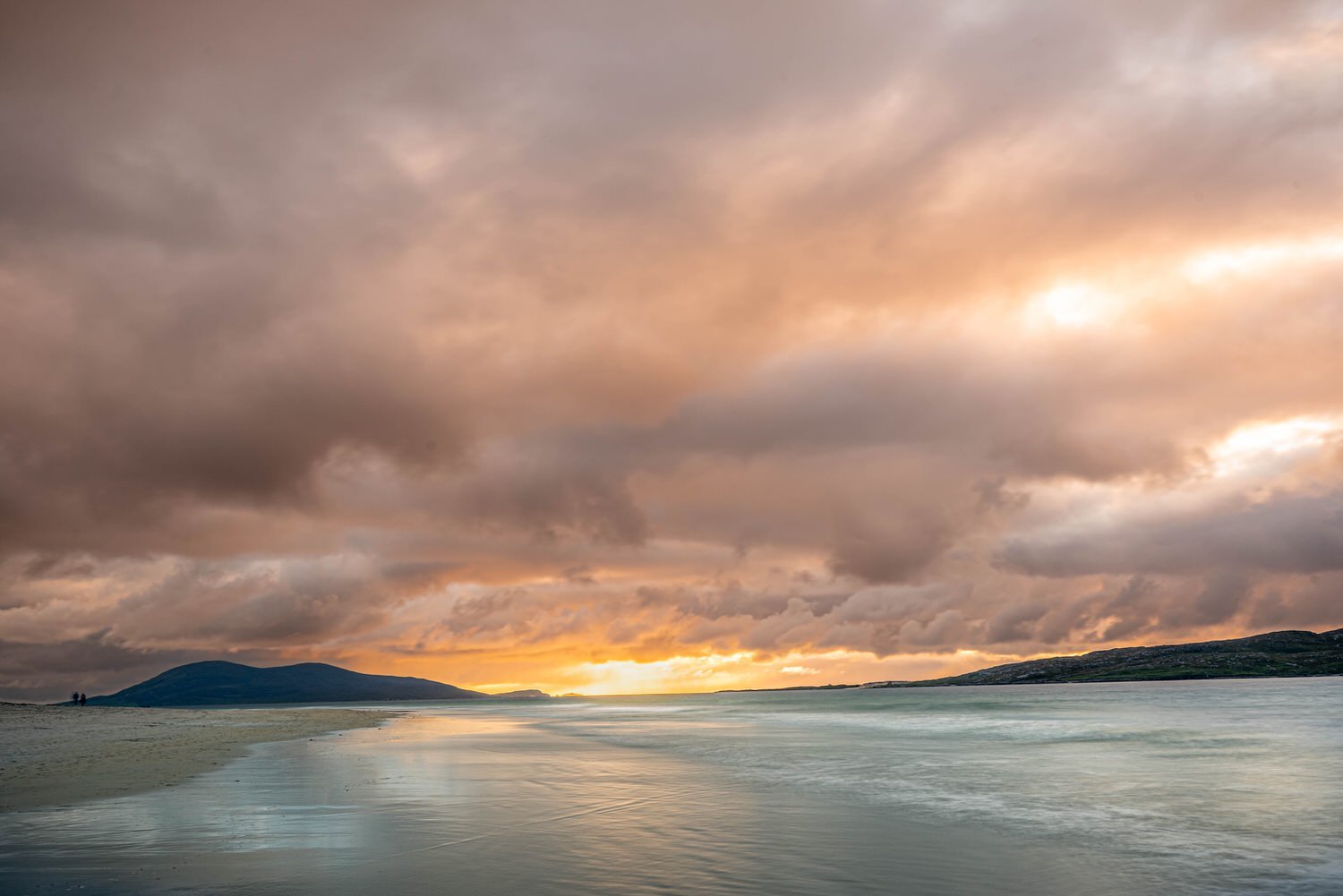 Luskentyre Skies, Outer Hebrides

  Land + Terrain,  Atmosphere + Light  	