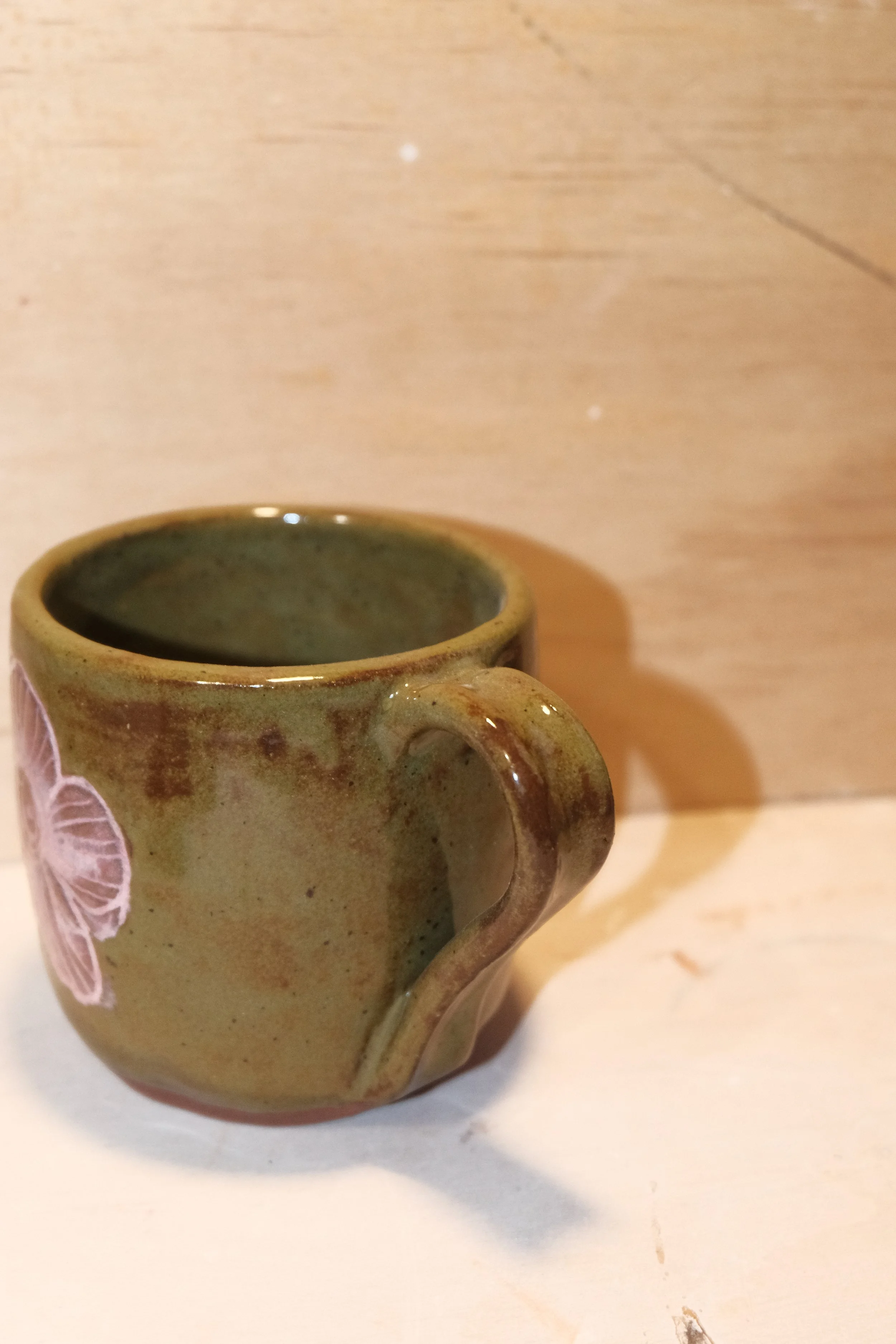 green_pink_flower_mug31.JPG