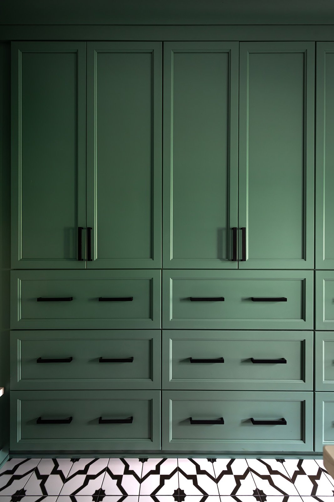 Westlake Edit Laundry Adeas Interior Design2577-Enhanced-NR.jpg