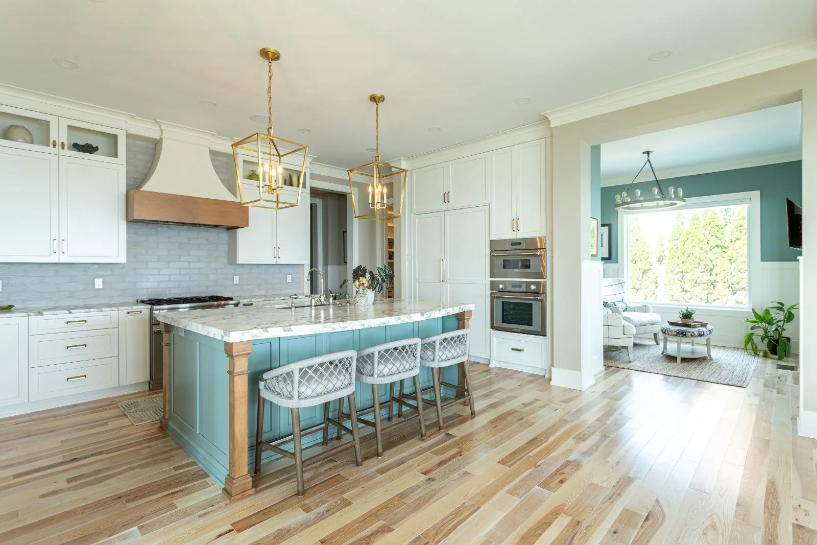 The Lakeside Edit Adeas Interior Design-91-aaa-2.jpg