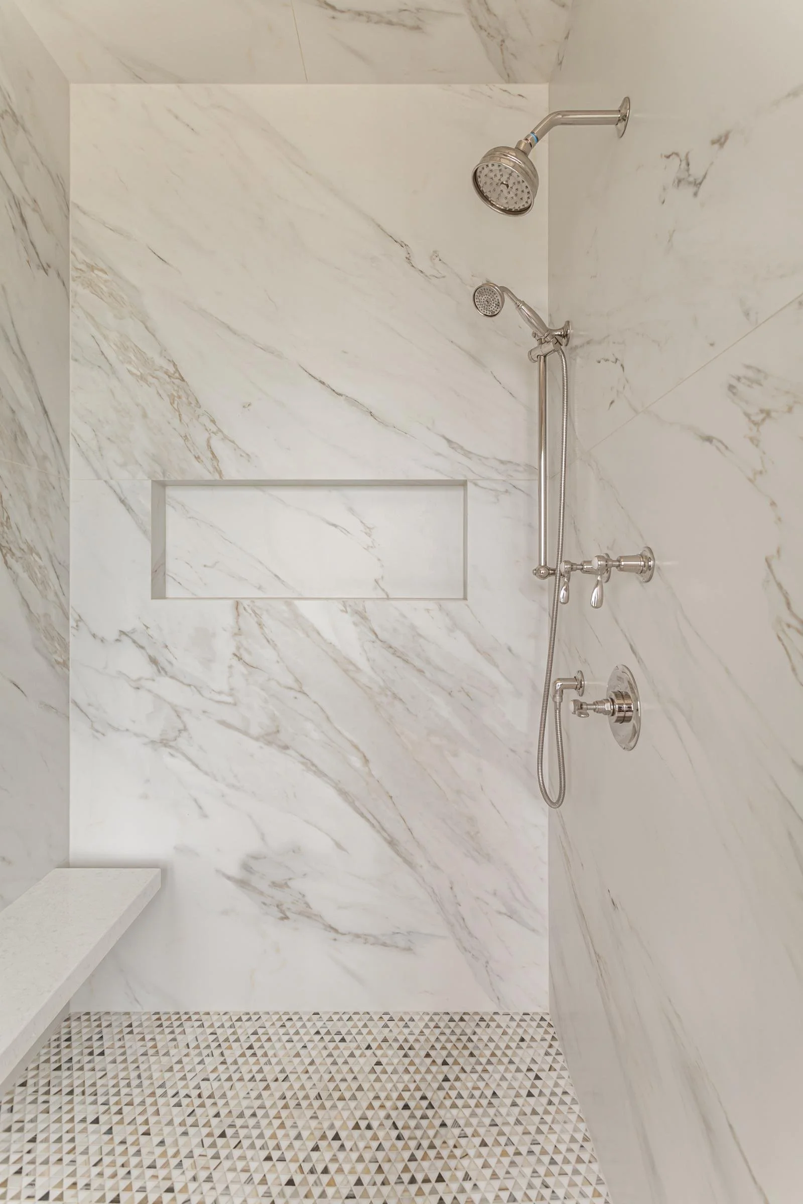 The Lakeside Edit Adeas Interior Design-192-aaa-2.jpg