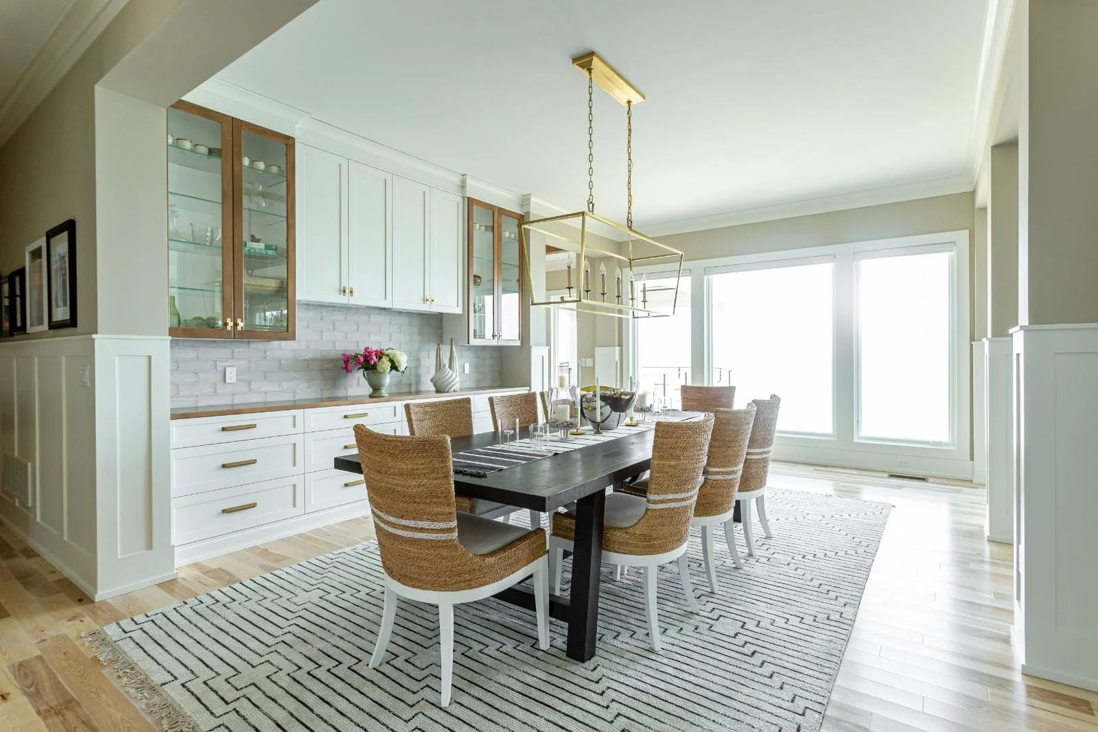 The Lakeside Edit Adeas Interior Design-73-aa-a.jpg