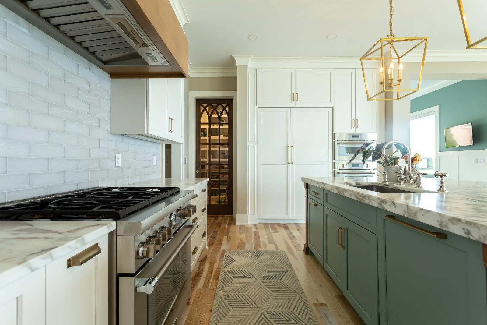The Lakeside Edit Adeas Interior Design-97-aa-a.jpg