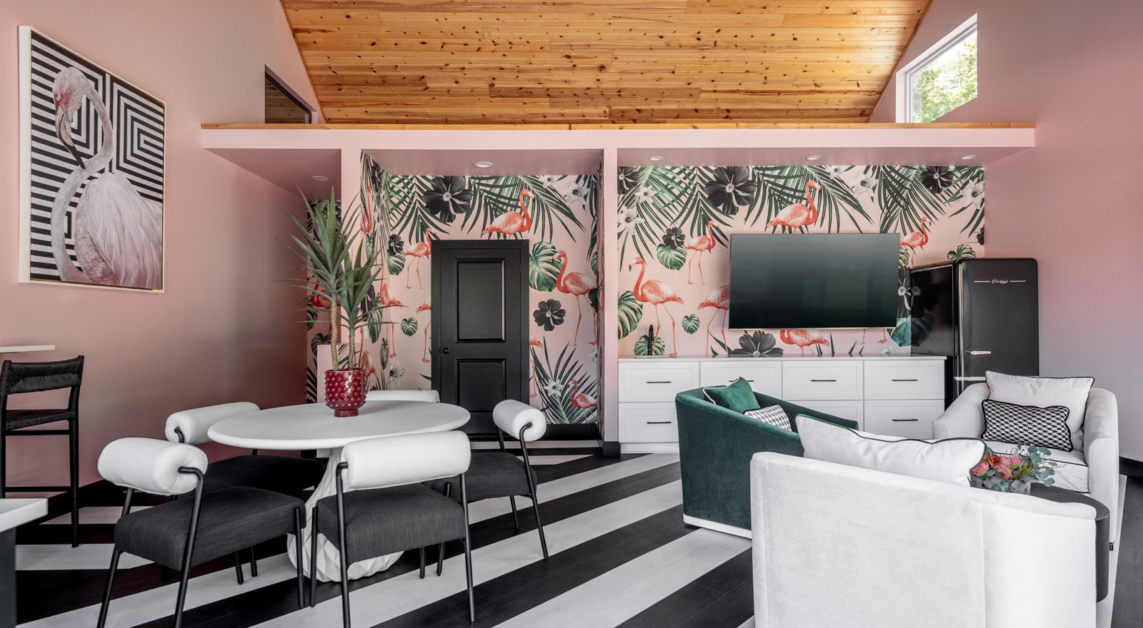 Adeas Interior Design Pool HouseJ6660-Edit.jpg