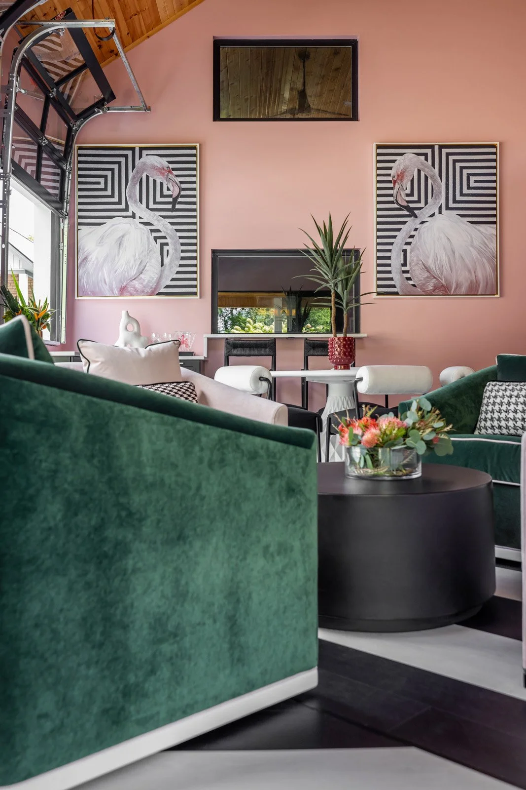 Adeas Interior Design Pool HouseJ6530.jpg