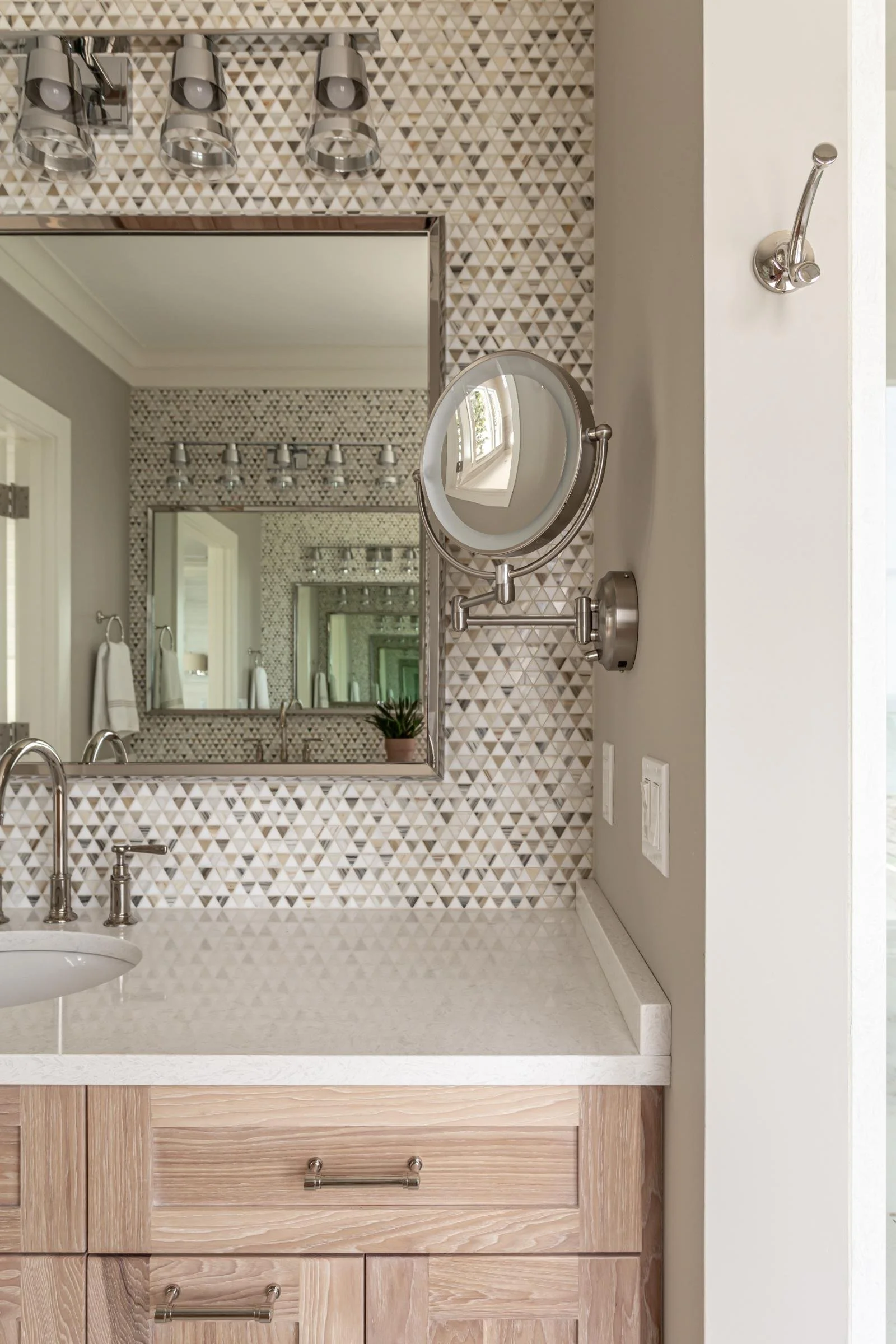 The Lakeside Edit Adeas Interior Design-201-aaa-2.jpg