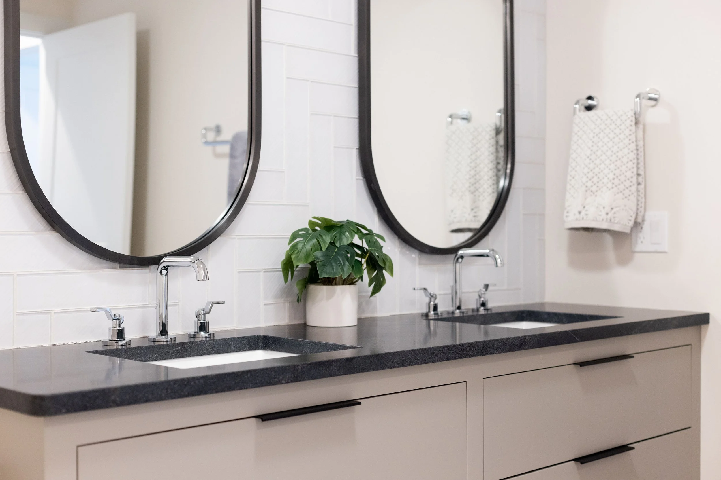 LSP_5523-Serena's MacBook Air-Serena's MacBook Air-Serena's MacBook Air-Serena's MacBook Air-Serena's MacBook Air-Serena's MacBook Air-Serena's MacBook Air.jpg