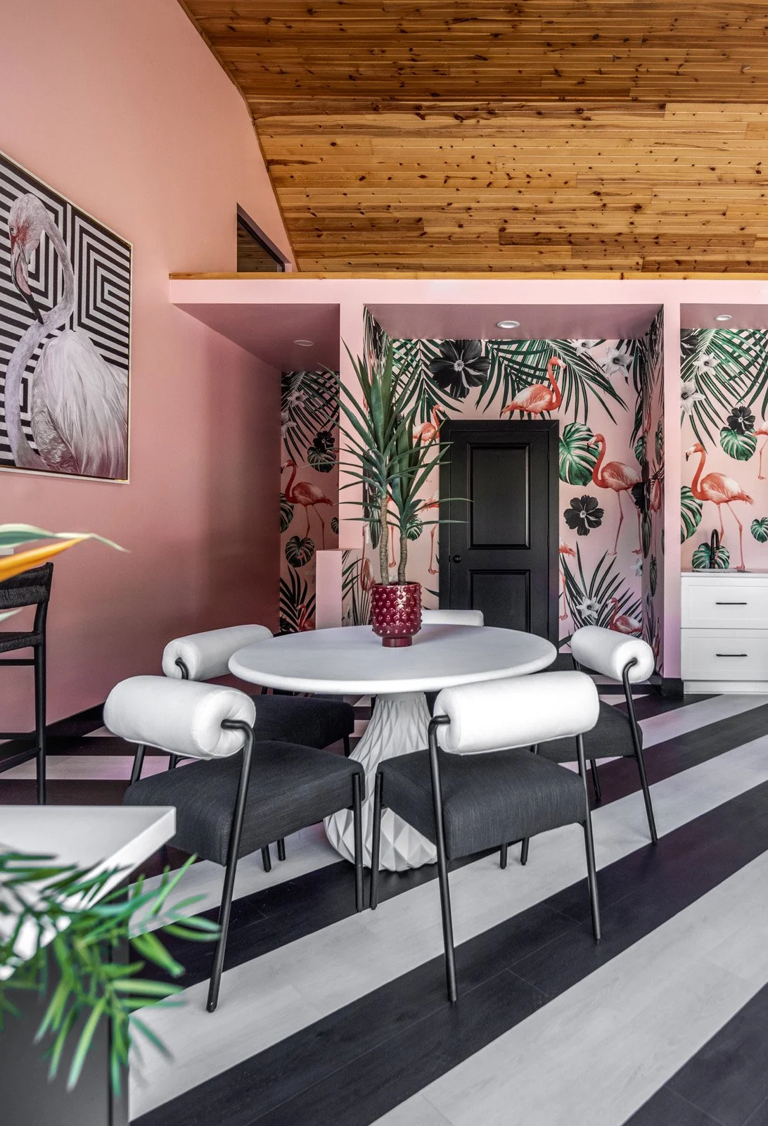 Adeas Interior Design Pool HouseJ6729-Edit.jpg