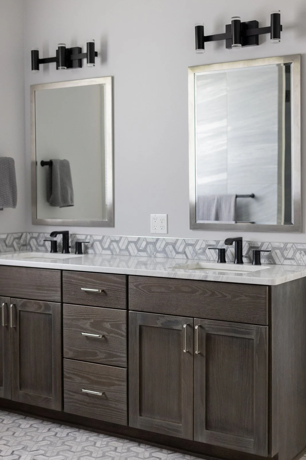 Soothing Sanctuary Adeas Interior Design_6680-a.jpg