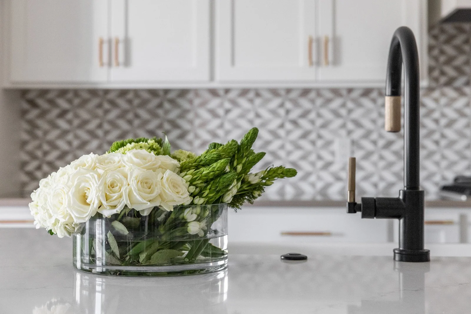 Golden Hour Kitchen Adeas Interior Design8122.jpg