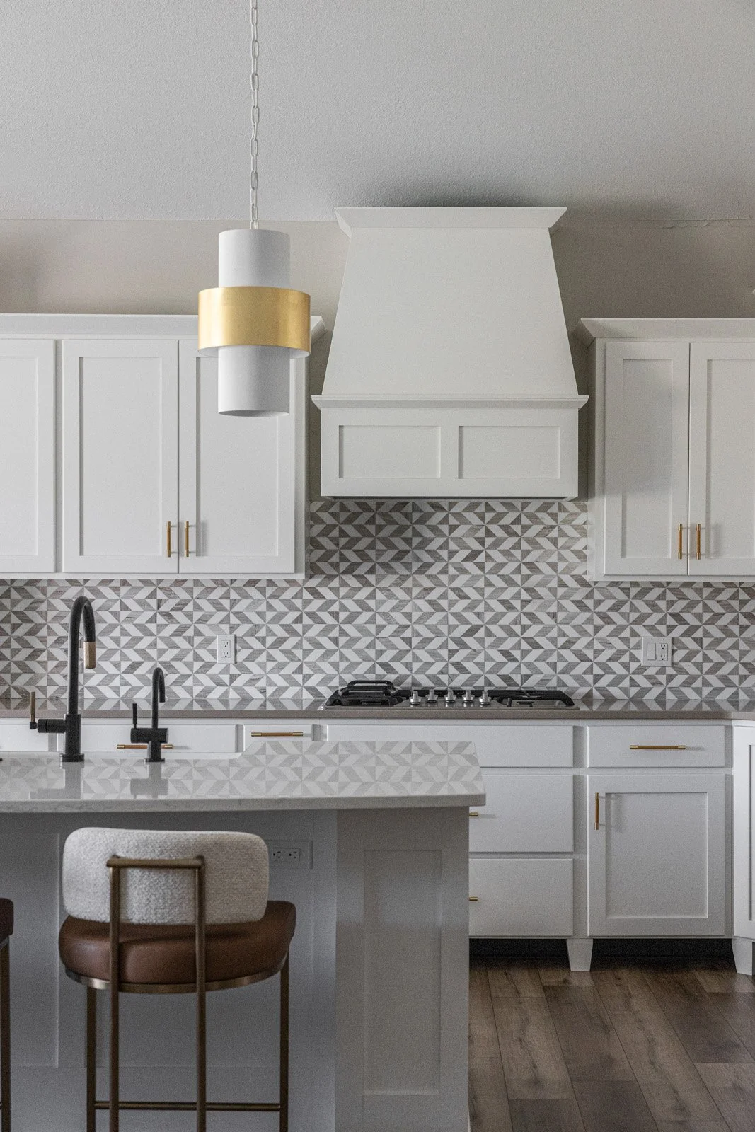 Golden Hour Kitchen Adeas Interior Design8089.jpg