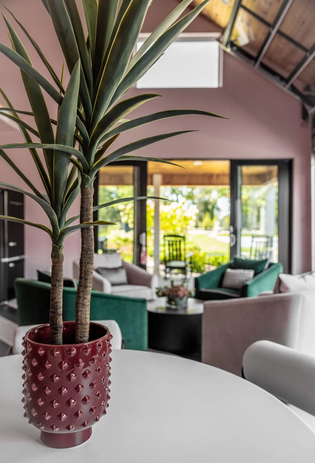 Adeas Interior Design Pool HouseJ6625.jpg