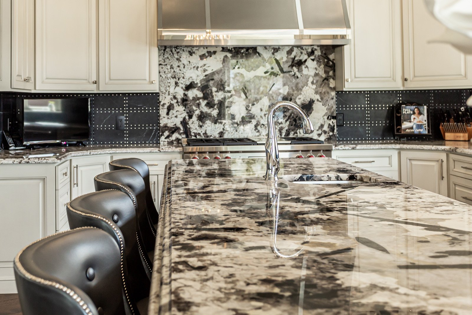 House of Gaga-173-Adeas Interior Design-3-3-2.jpg