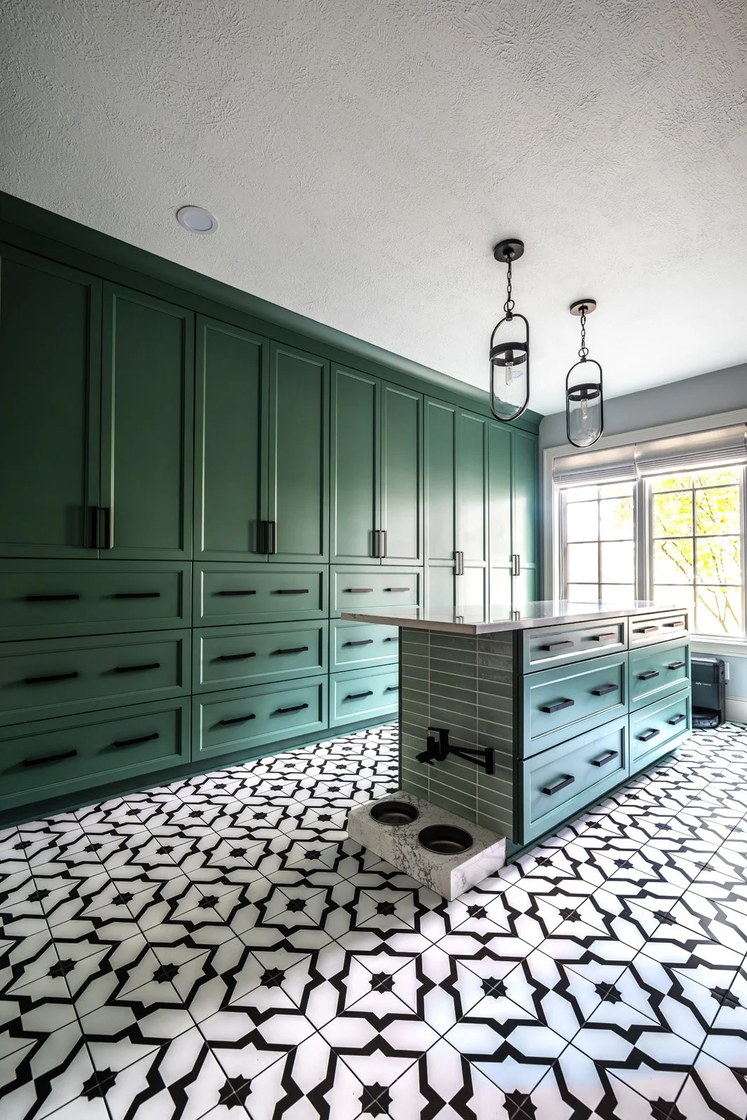 Westlake Edit Laundry Adeas Interior Design2569-Enhanced-NR.jpg