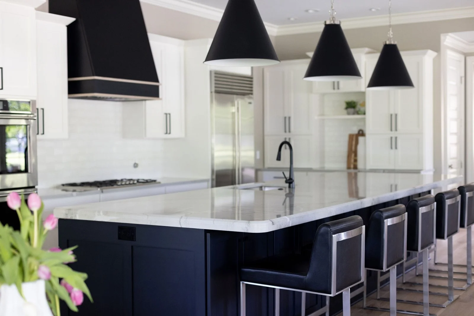 Soothing Sanctuary Adeas Interior Design_6737-a-1-2.jpg