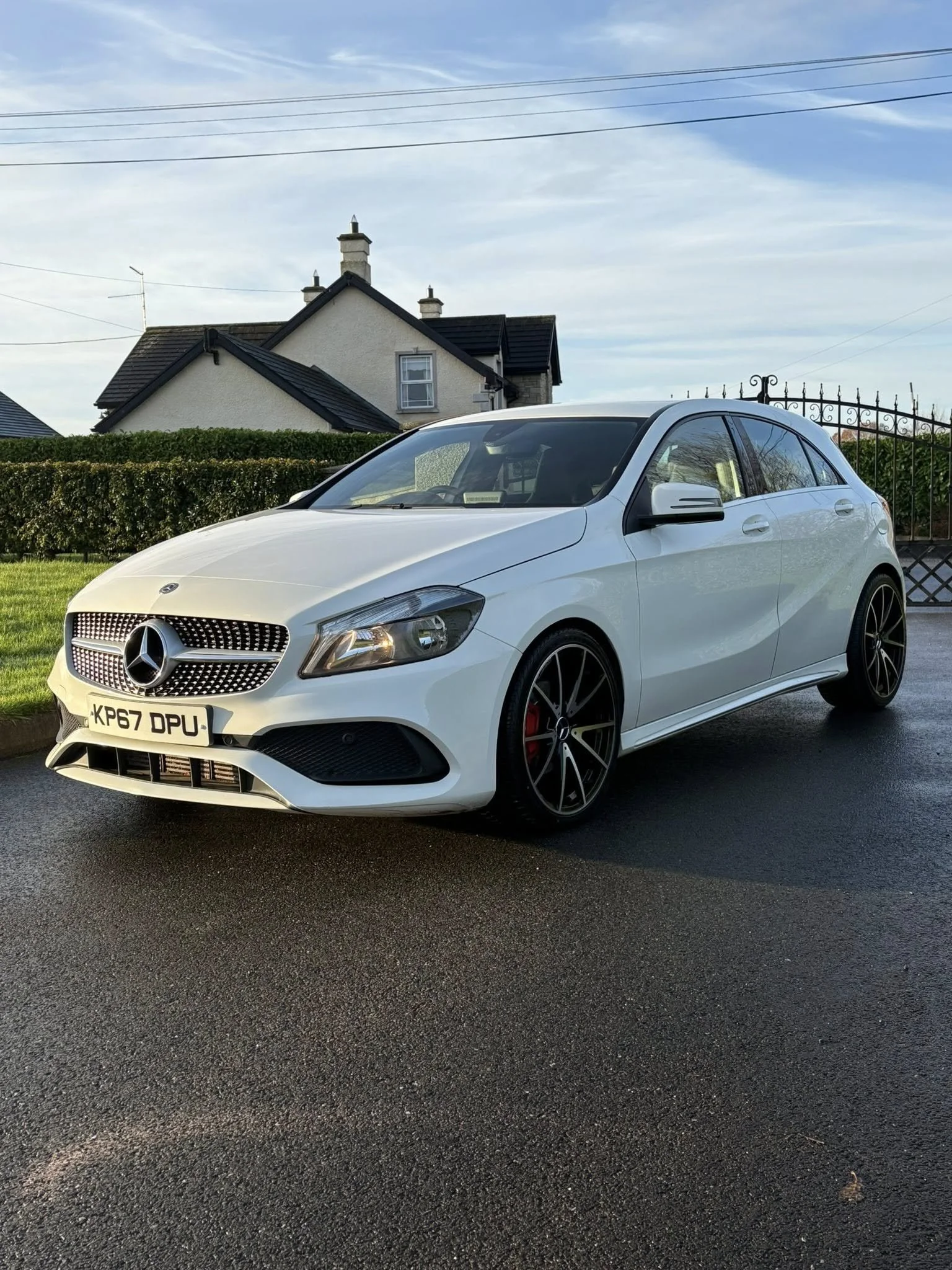 Mercedes-Benz A200D AMG line 2.1
