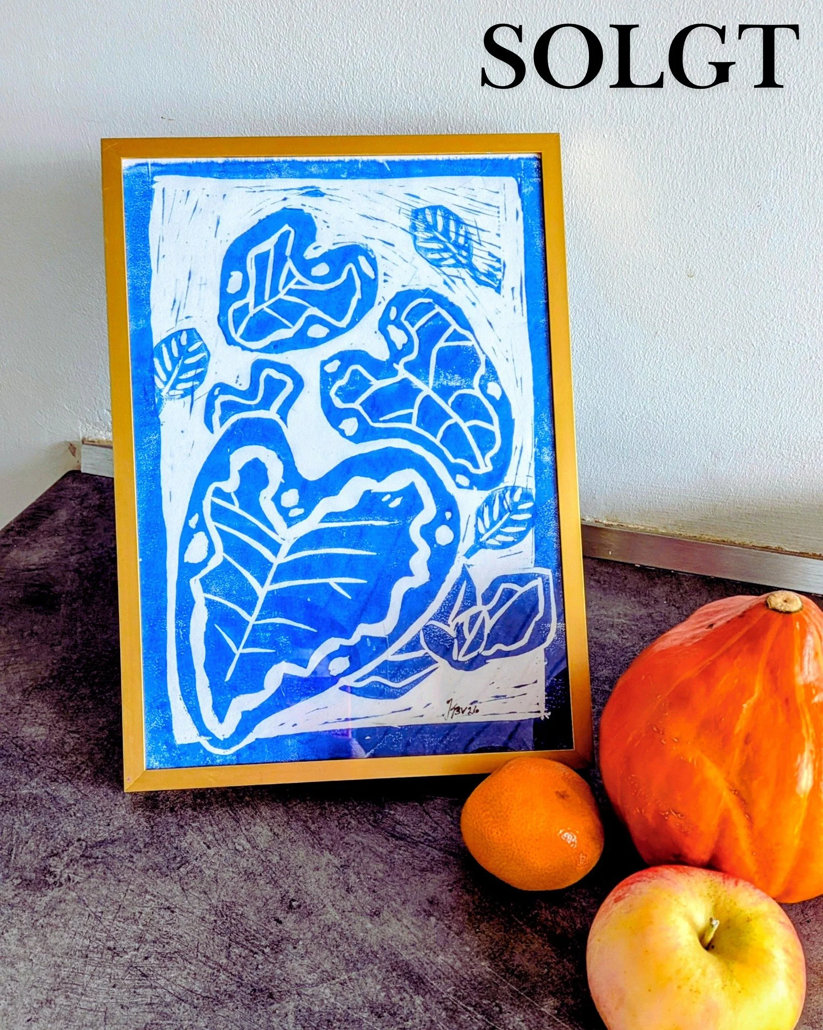 Nu er dette v&aelig;rk p&aring; vej til det helt perfekte hjem! Nemlig hos @fagerlund_illustration, hvor den stolt kan blive del af hendes personlige galleriv&aelig;g. Jeg gl&aelig;der mig til at se, hvordan det bliver. ❤ 

Er du interesseret i ligne