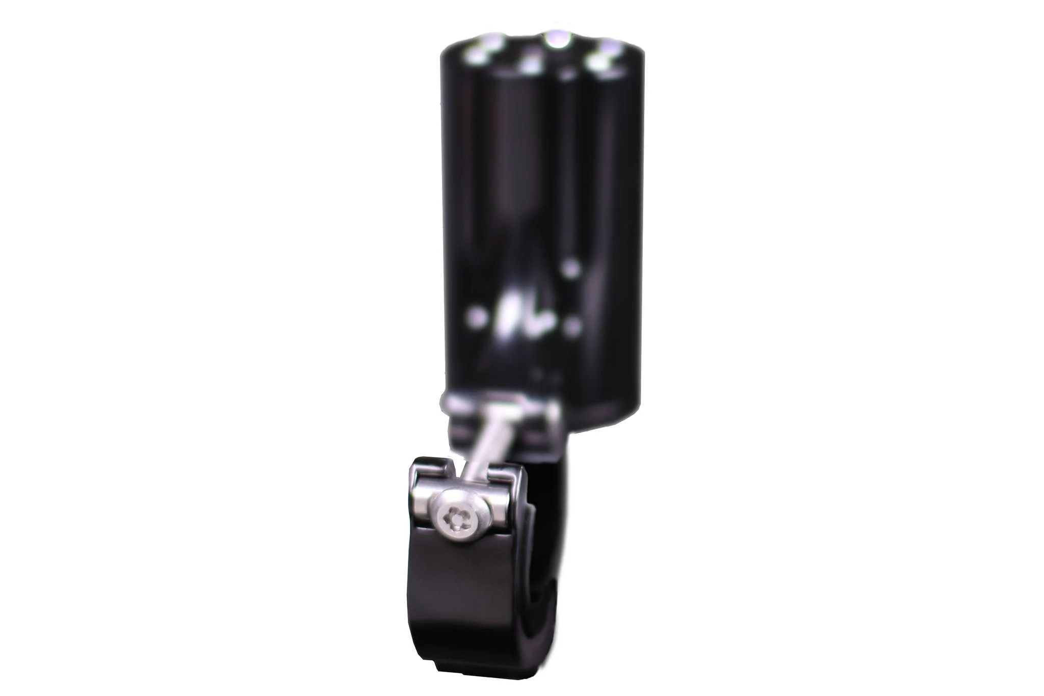 WEB_2048-Light_0005_Defender_Bottom_Black.jpeg