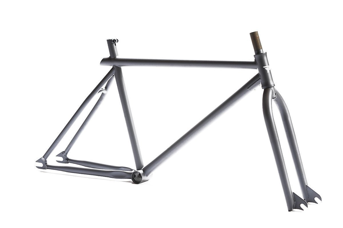 frame_trick_gray_web_1.jpeg