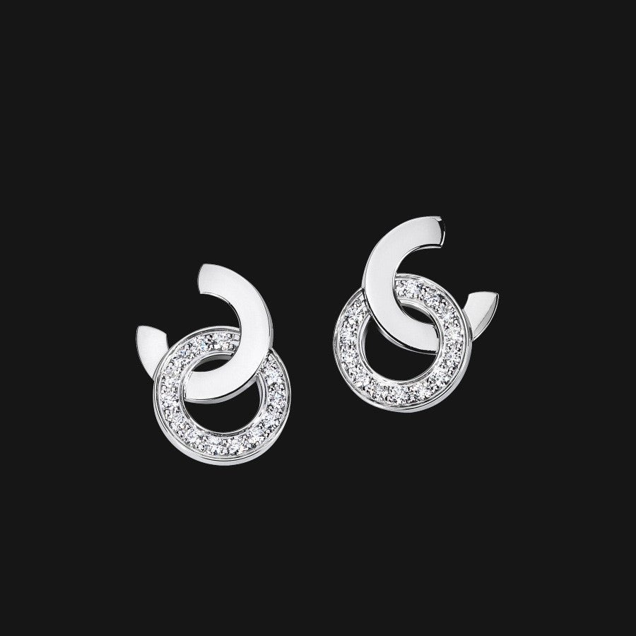 18k-white-interlinked-earrings.jpg
