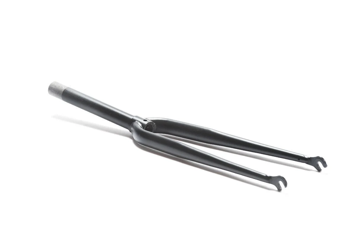 fork_matte_black_web_f928d015-ac5a-426c-9c7b-56282c19188a.jpeg