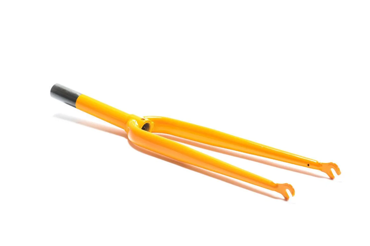 fork_orange_web_75eac195-e69f-4e3e-8b6c-f2ca2cf5b798.jpeg