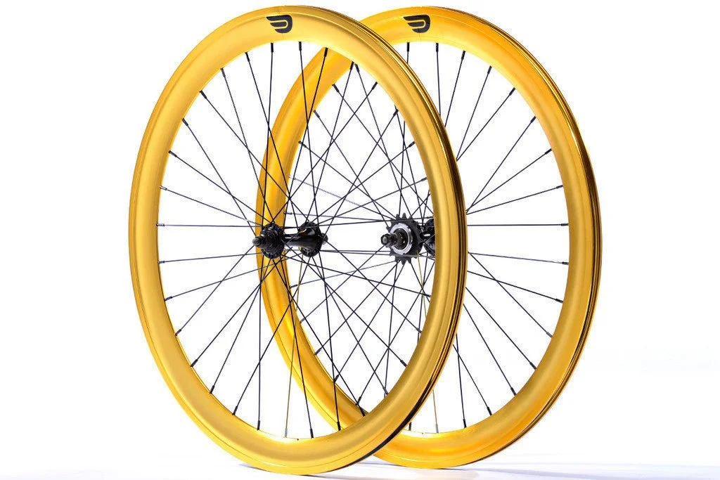 gold_1_e377e6f6-5038-45db-8ea0-4ff65c3221f3.jpeg