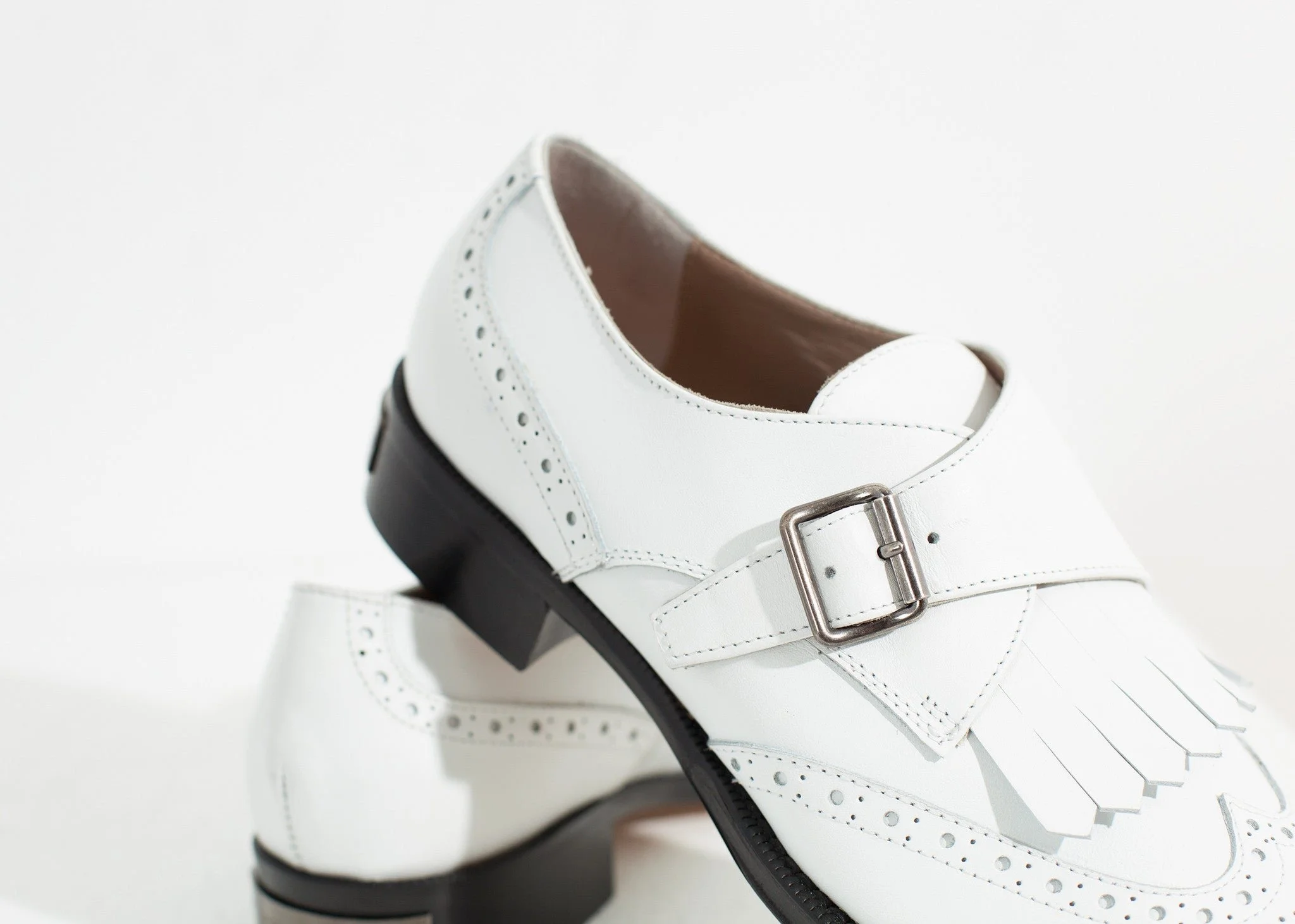 Product_Shoes_AmeliaToro_GolfShoe_white04.jpeg