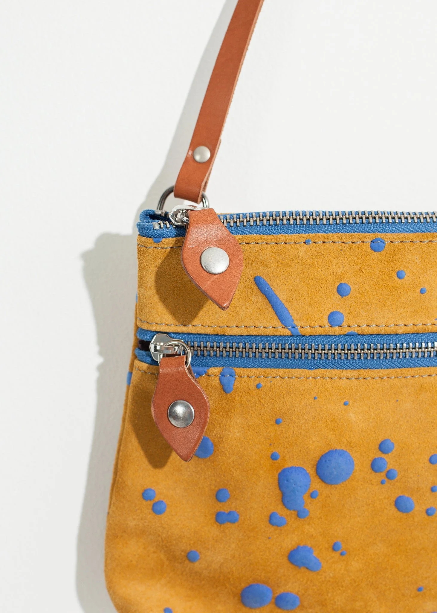 product_bag_saisei_ink-splatter-shoulder-bag_mustardblue02.jpeg