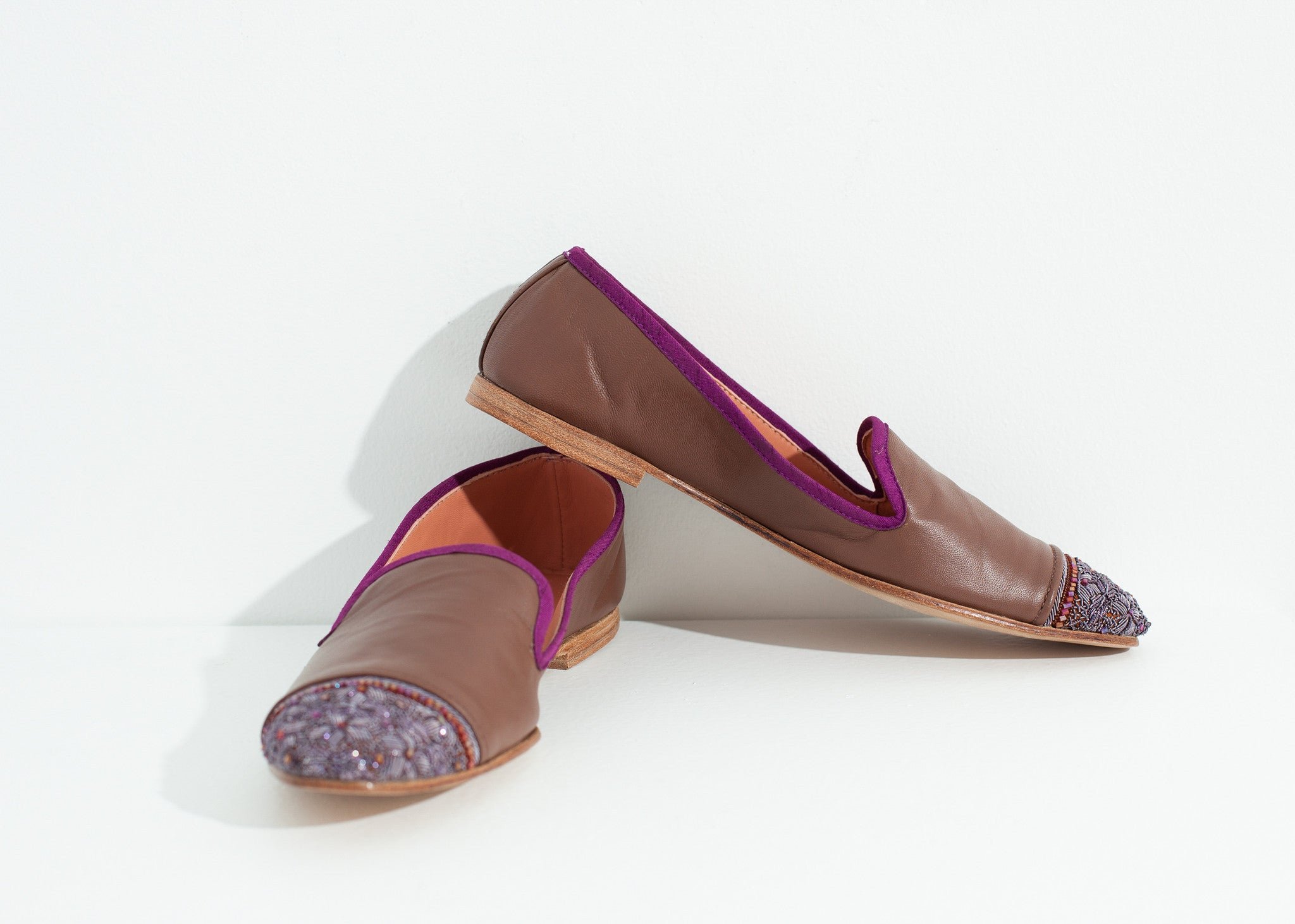 Product_Shoes_MeherKakalia_BiziCapToeLoafer_RoseAubergine03.jpeg