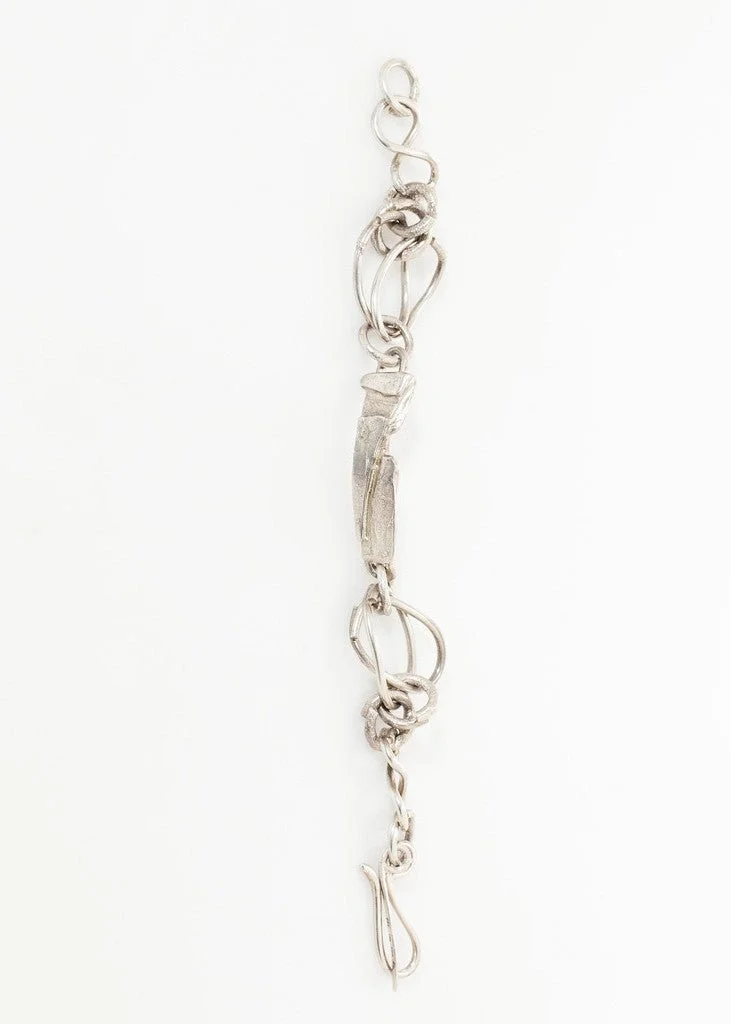 product_bracelet_1-100_silver-id-bracelet_01_1024x1024_967ee005-f395-48cc-bc59-8c542bbc1774.jpeg