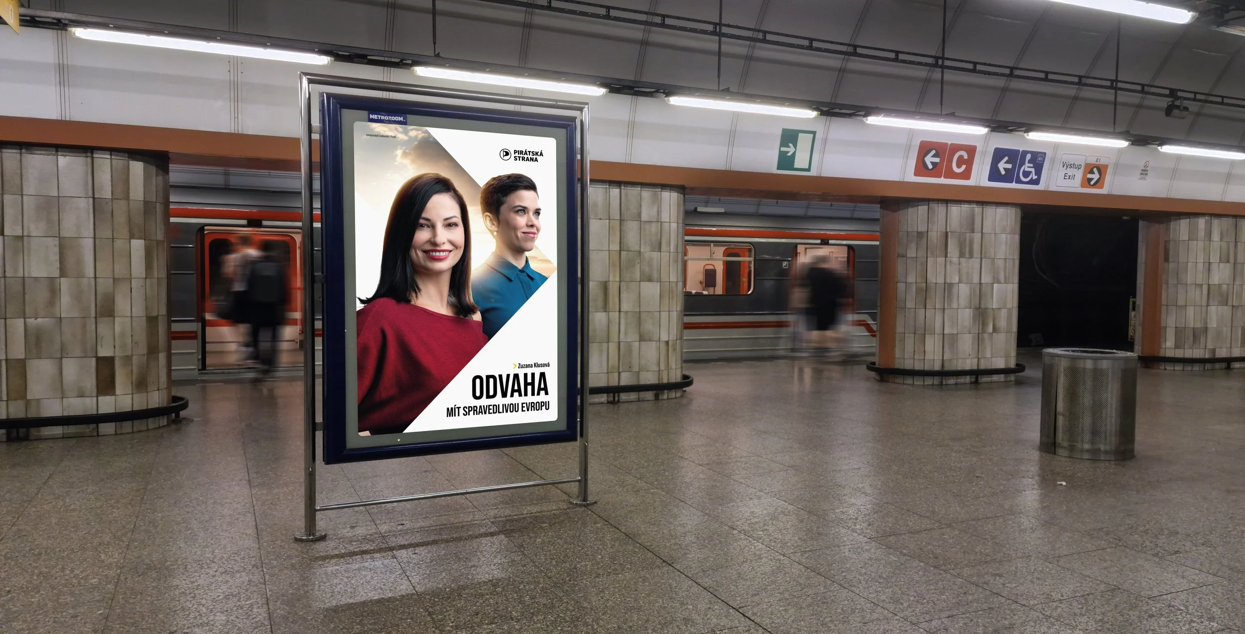 Série citylight plakátů (CLV) v pražském metru pro kampaň do Evropského parlamentu. Grafický design volebních vizuálů s fotografiemi kandidátů a výraznou typografií