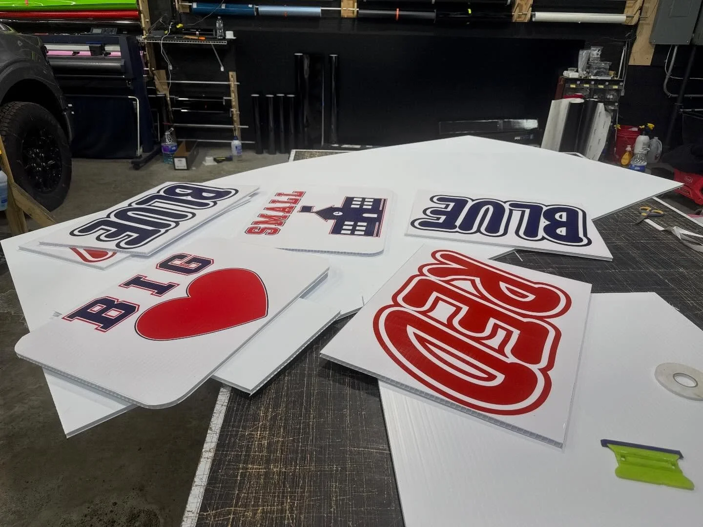 We made and donated all of the Sayre competition cheerleading signs and if you check out the second photo it's a comparison of the general corrugated plastic signs used and the thick corrugated plastic we make them out of. These result in longer last