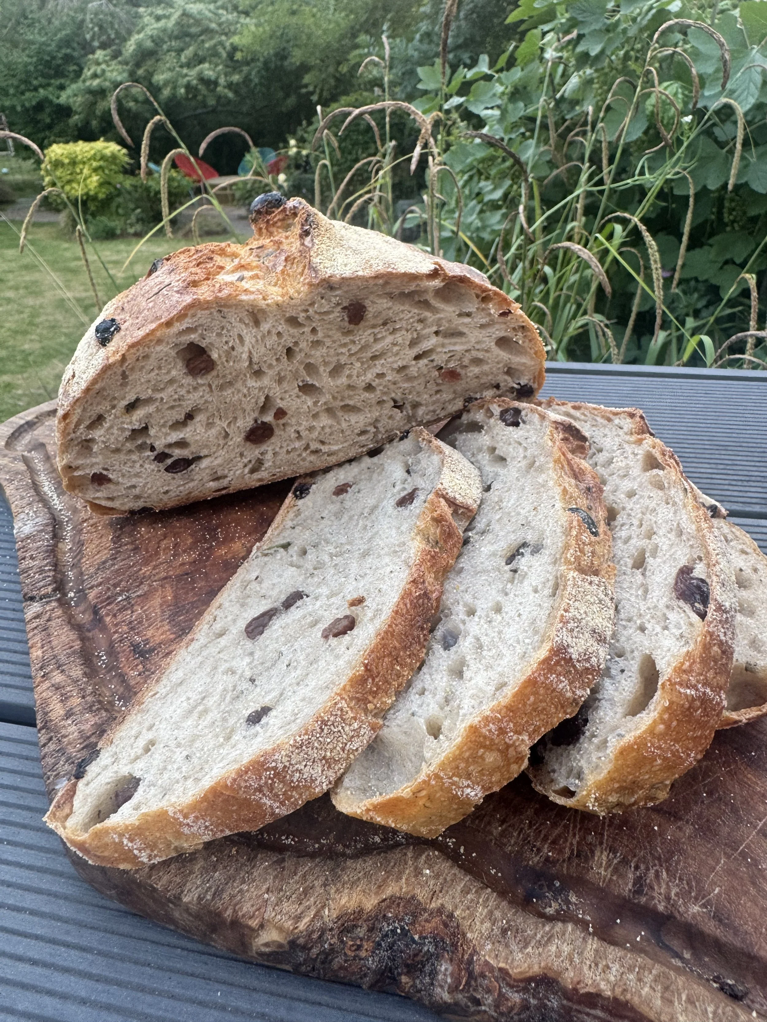 Rosemary & Raisin Sliced