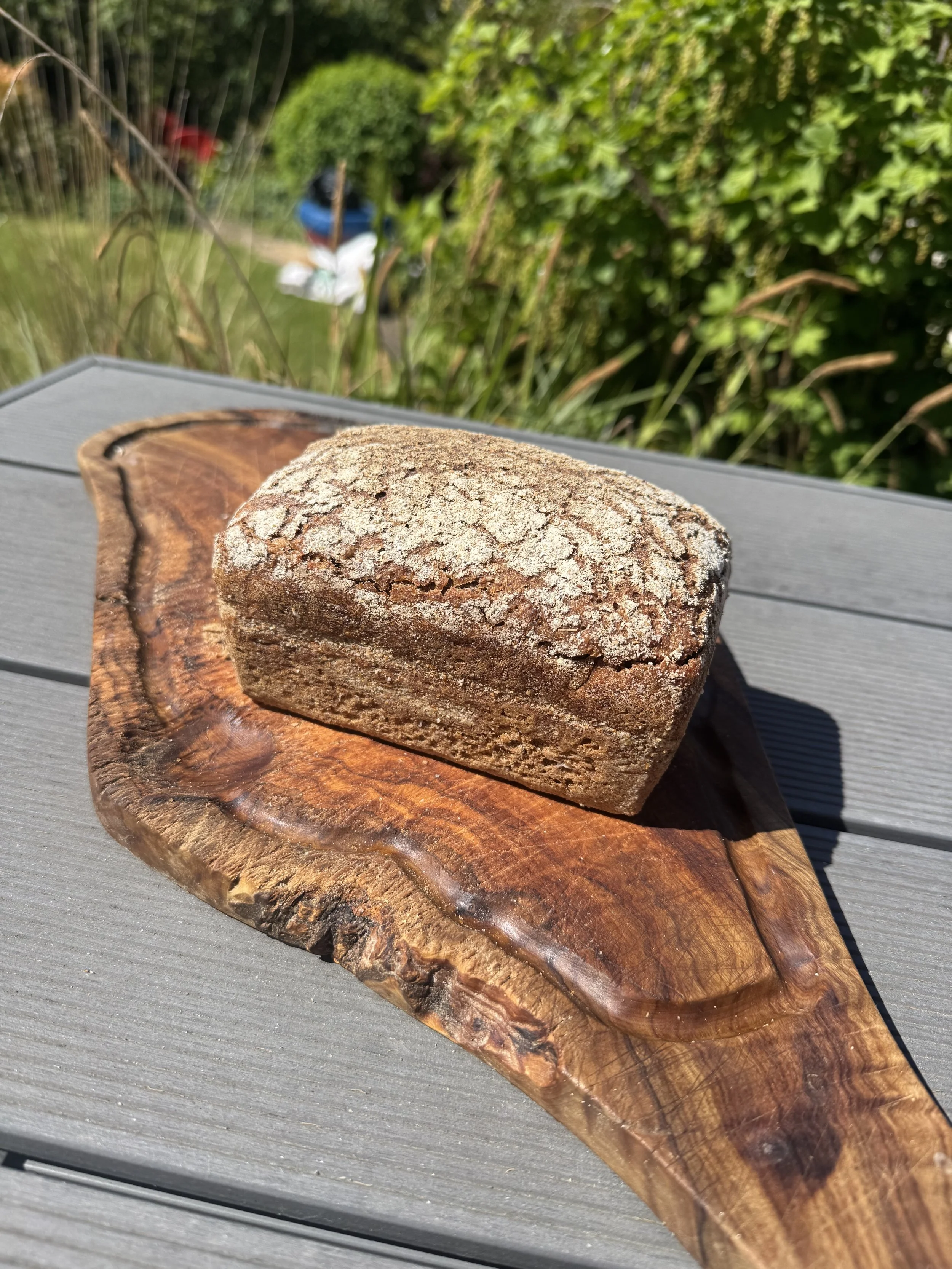 Seeded Rye (100%)