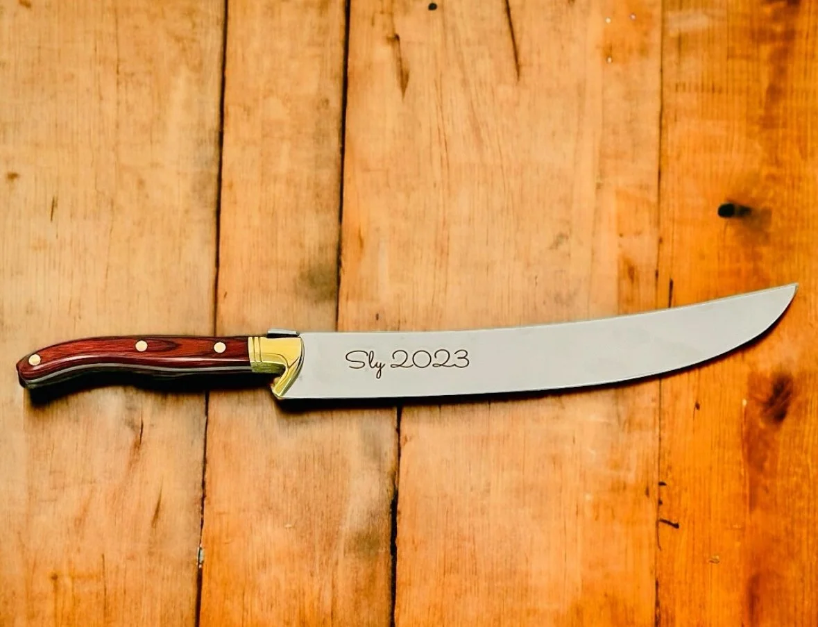 champagne sabre 2.jpg