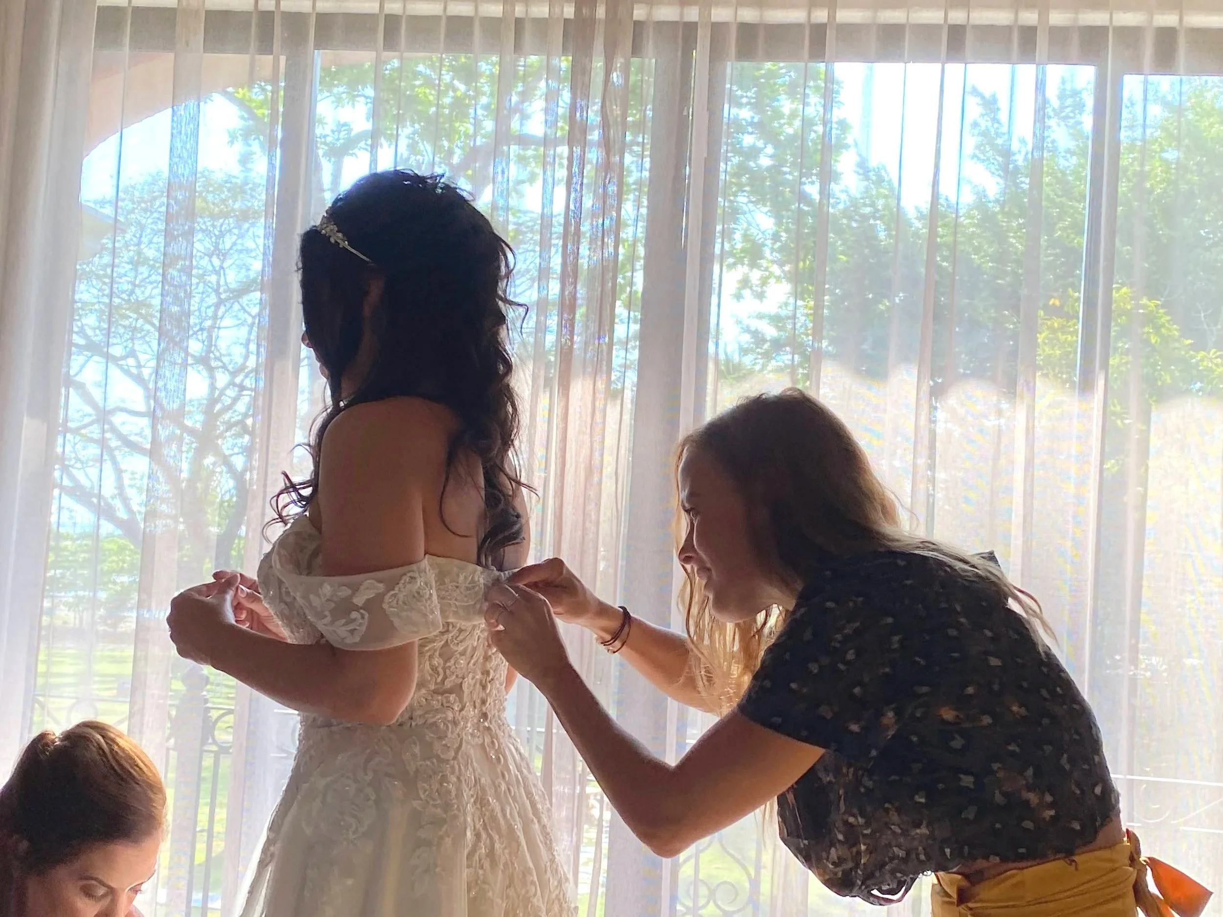 The final adjustments before the veil is placed