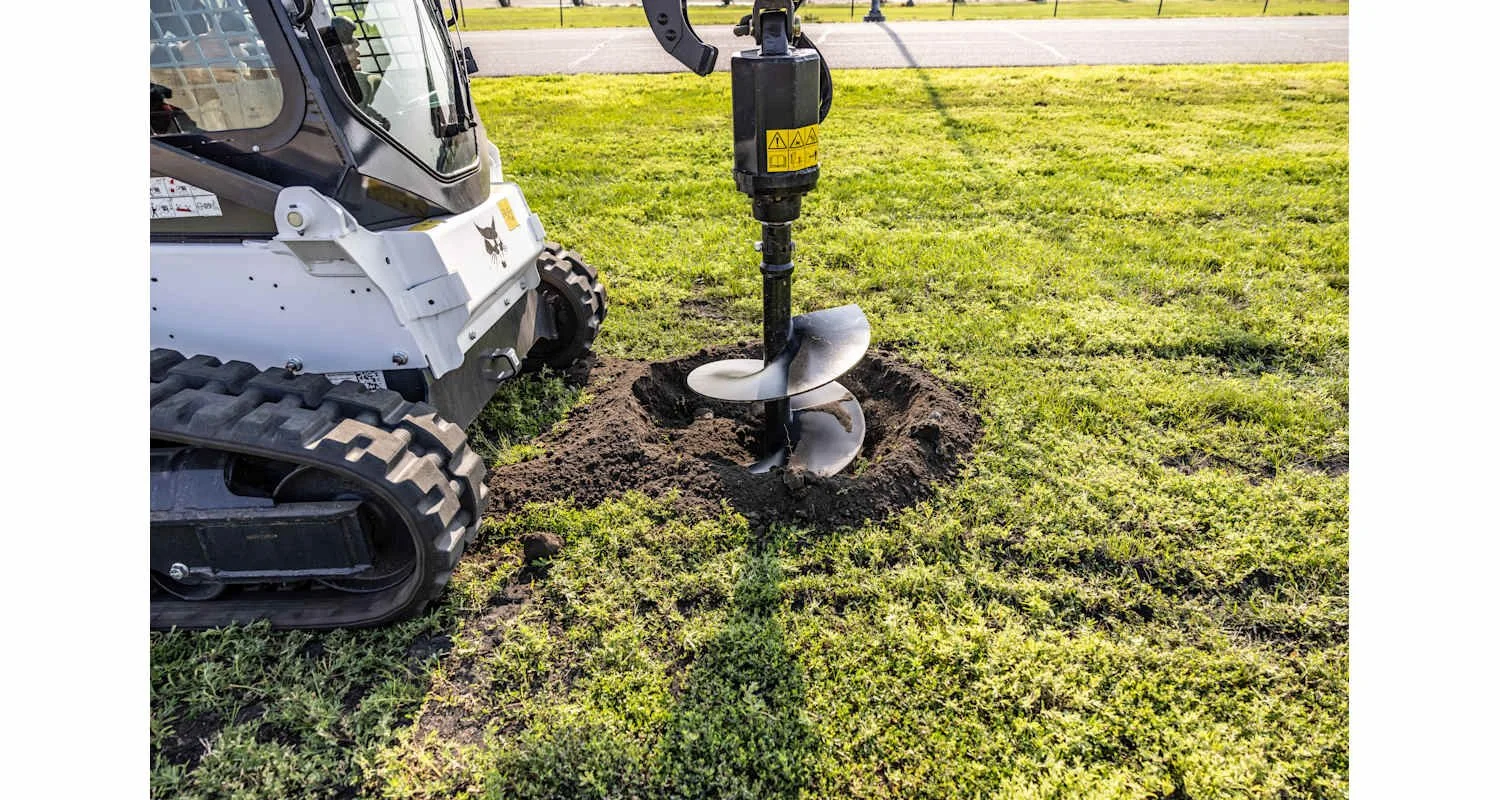 bobcat-auger-attachment-6a6f1473-071023.jpeg