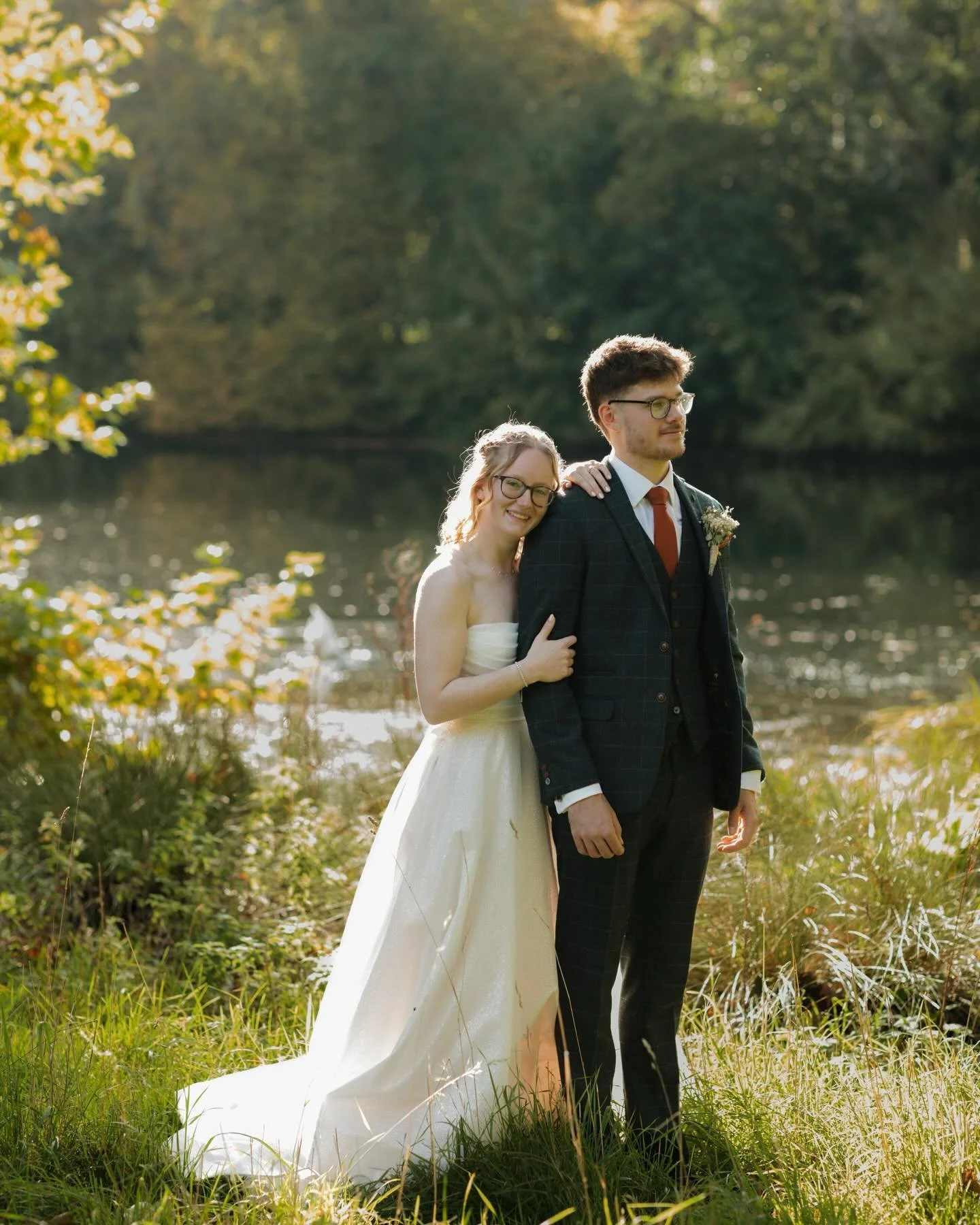if you can schedule in 15 minutes for a few golden hour shots, I promise you won&rsquo;t regret it!
these are often the first moments for you as a newly married couple to enjoy to yourselves and take a breather in the midst of your special day. 
some