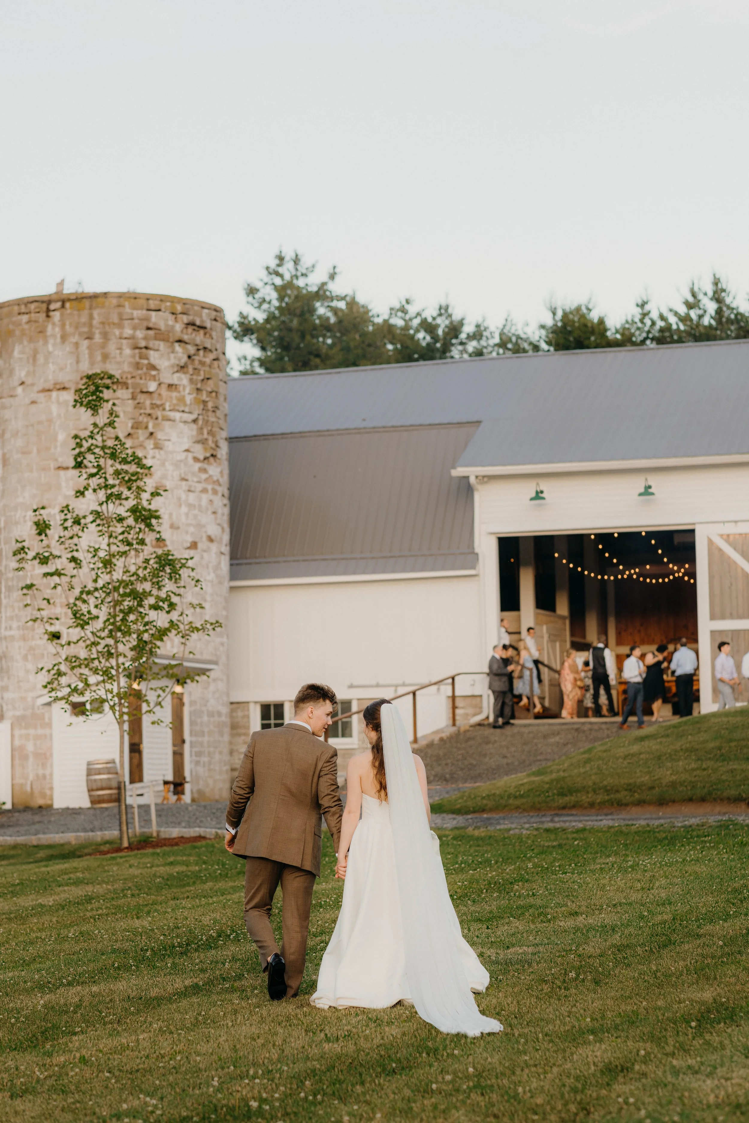 PhotosBySarahJoy-Colin+AlyssaWedding-0940.jpg
