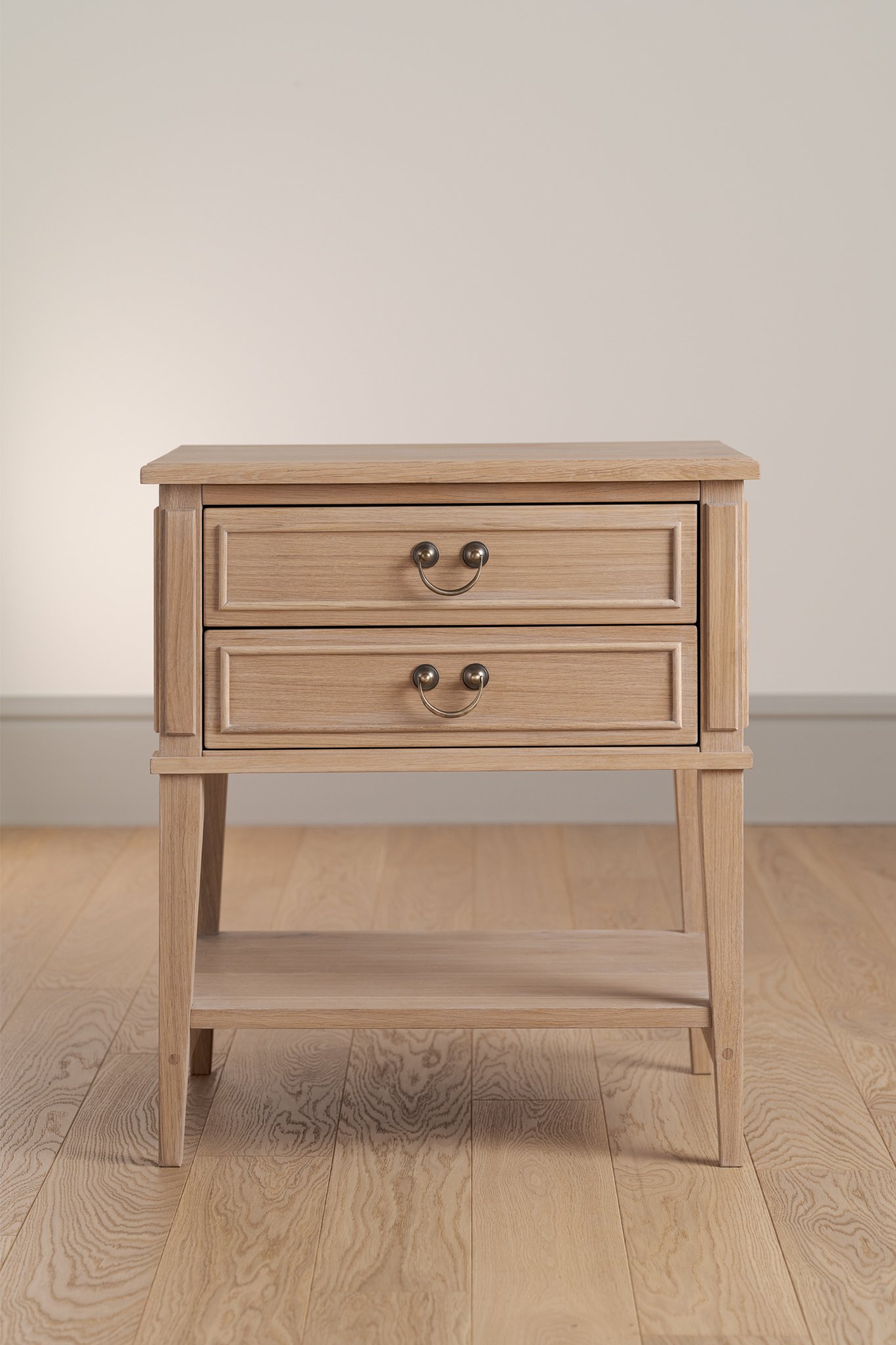 42_Dariusz-Jarzabek_LH_Nightstands_2048px.jpg